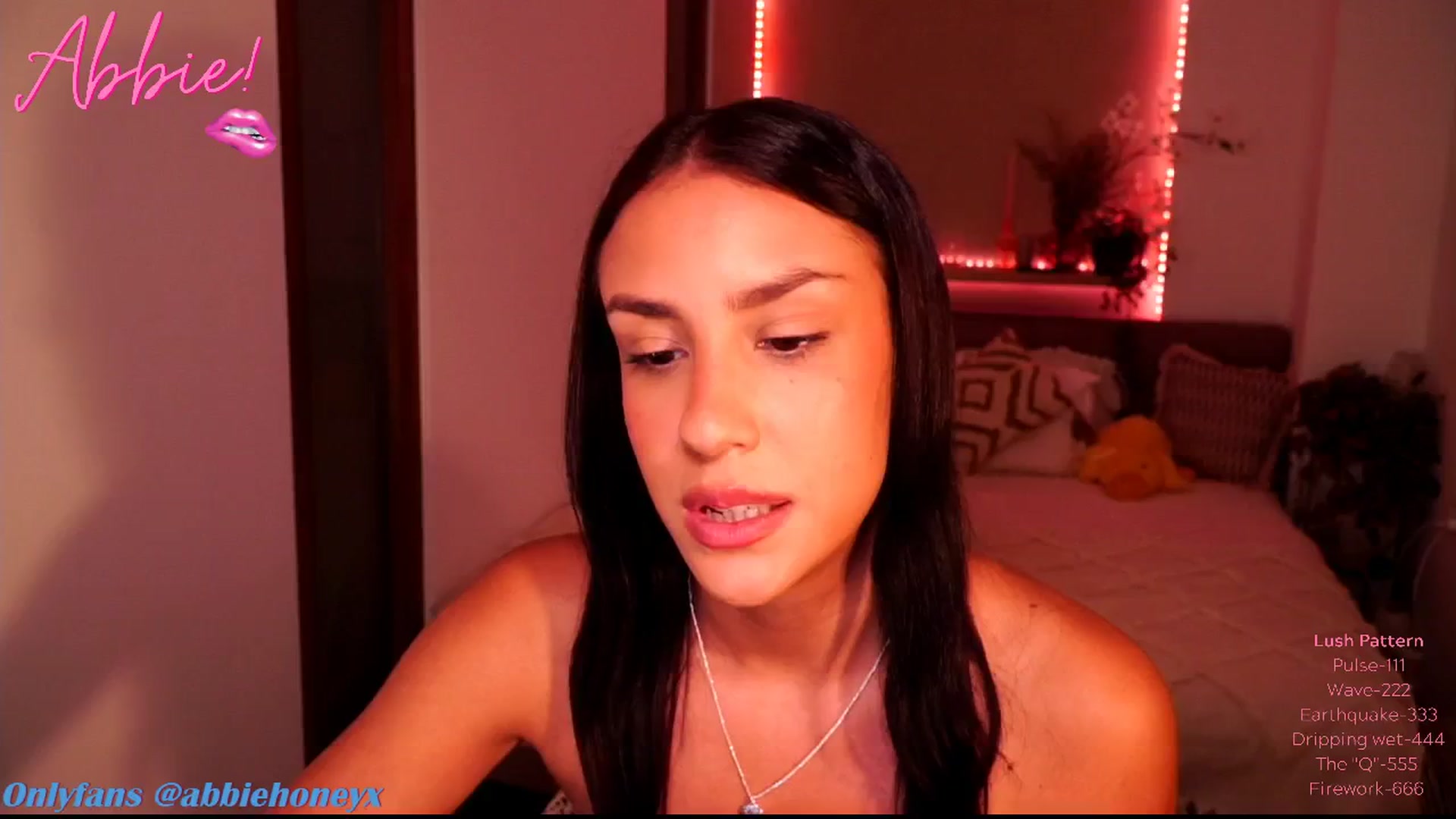 Gallery image thumbnail from Abiee_'s myfreecams stream on, 10/18/2024, 18:18 image 16 of 20