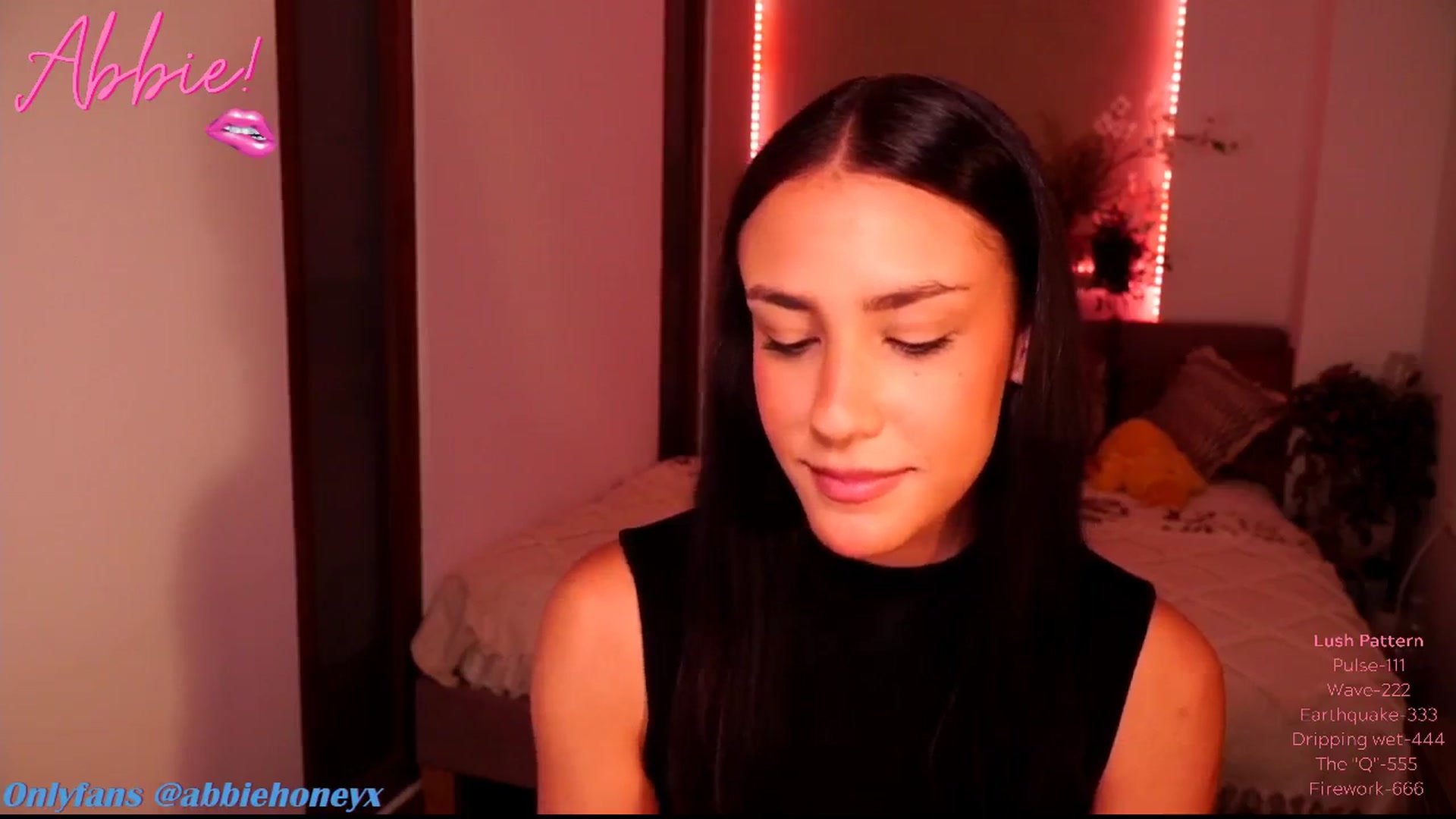 Gallery image thumbnail from Abiee_'s myfreecams stream on, 10/28/2024, 17:15 image 6 of 20