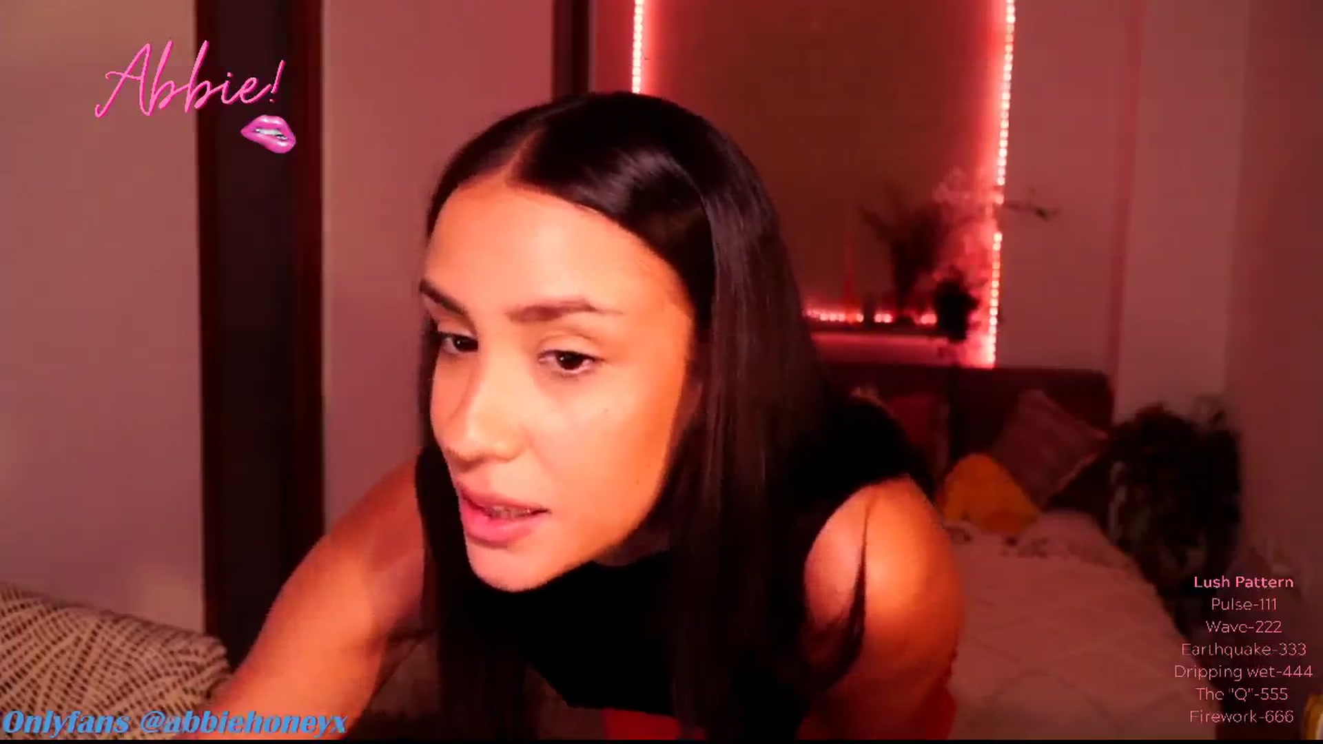 Gallery image thumbnail from Abiee_'s myfreecams stream on, 10/28/2024, 20:09 image 6 of 20