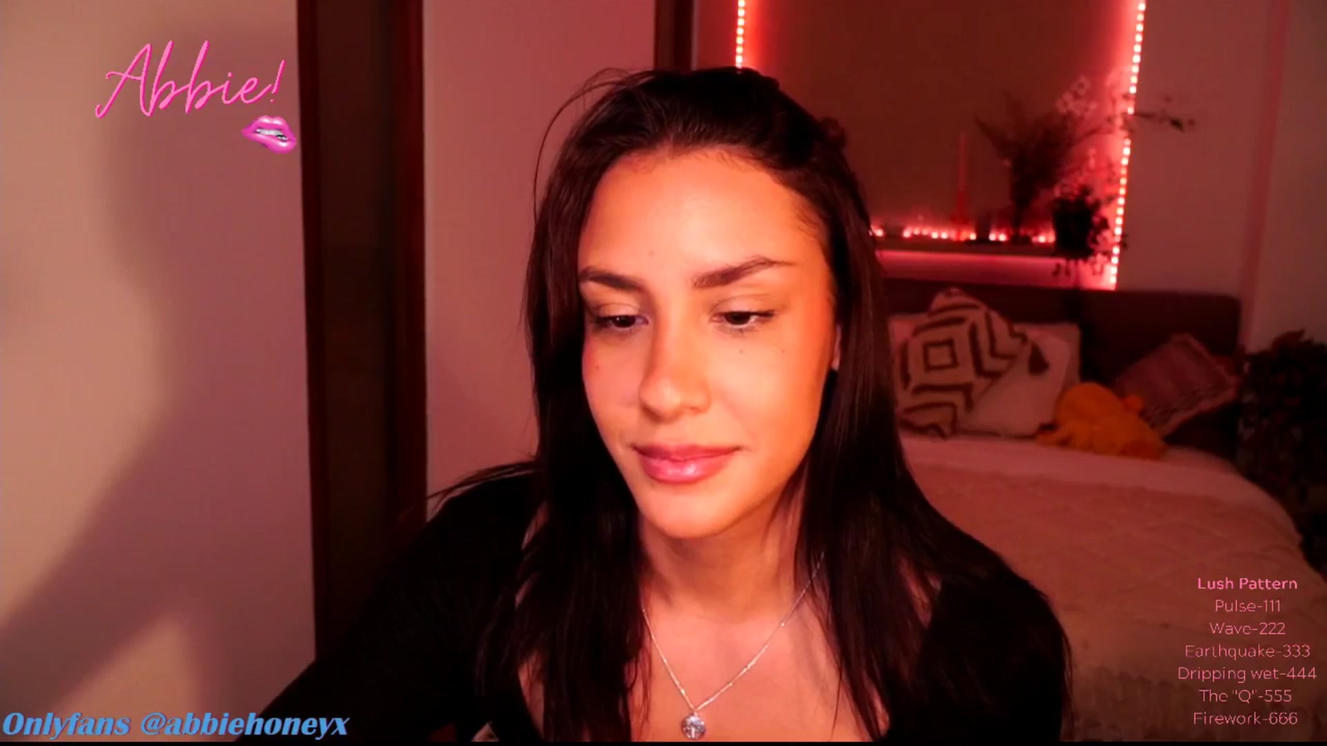 Gallery image thumbnail from Abiee_'s myfreecams stream on, 11/11/2024, 17:46 image 15 of 20
