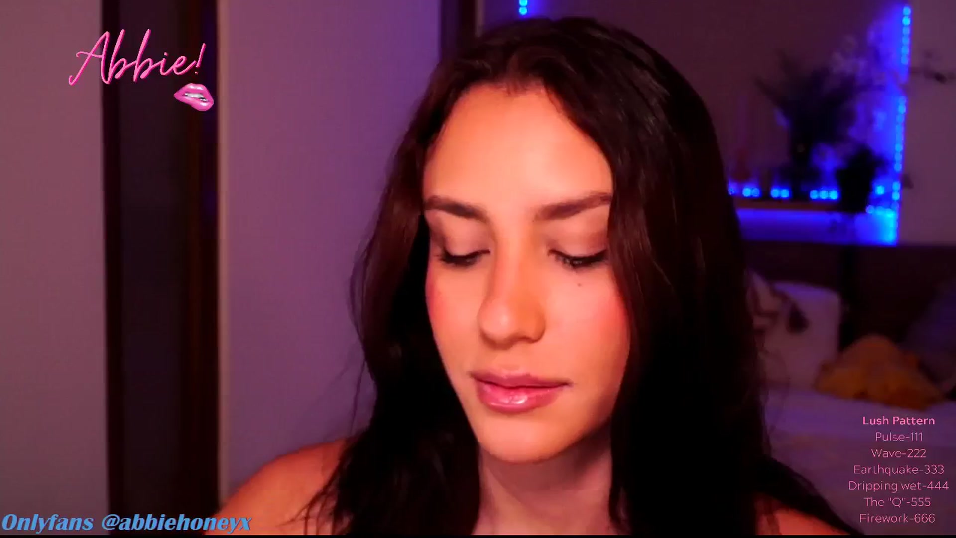Gallery image thumbnail from Abiee_'s myfreecams stream on, 11/21/2024, 19:03 image 15 of 20