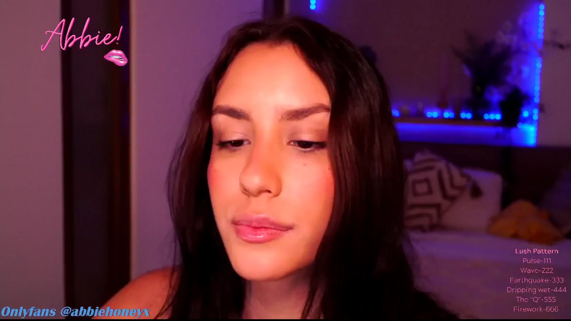 Gallery image thumbnail from Abiee_'s myfreecams stream on, 11/21/2024, 19:03 image 17 of 20