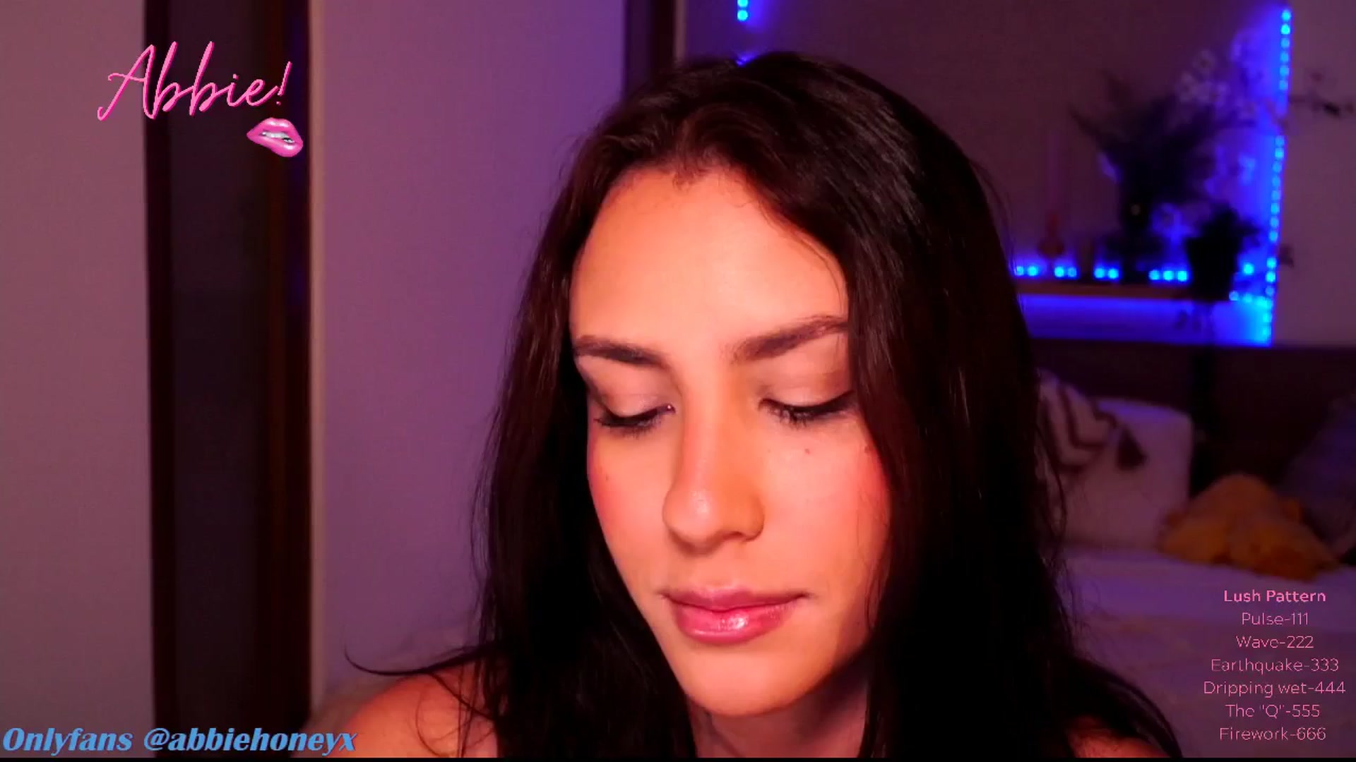 Gallery image thumbnail from Abiee_'s myfreecams stream on, 11/21/2024, 19:03 image 13 of 20