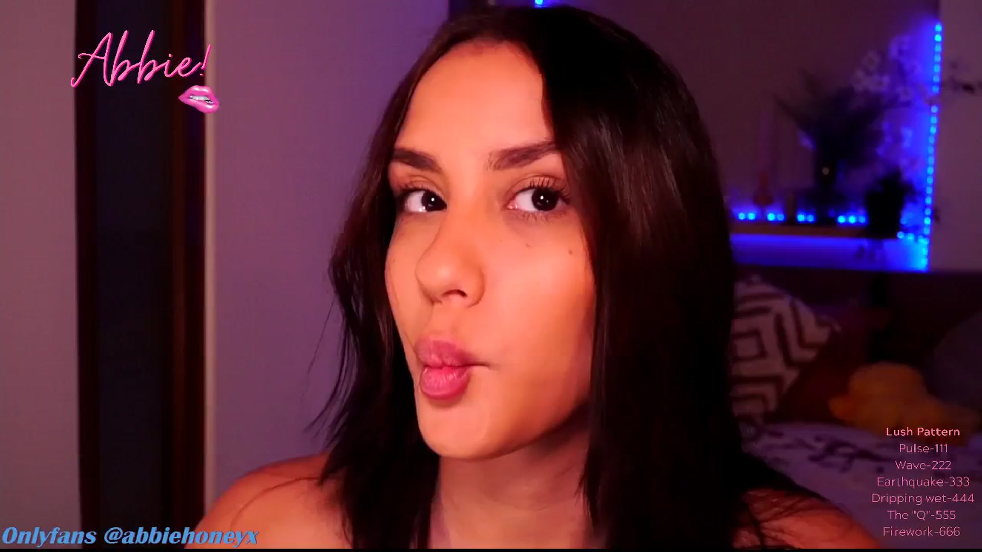 Gallery image thumbnail from Abiee_'s myfreecams stream on, 12/04/2024, 18:05 image 6 of 20