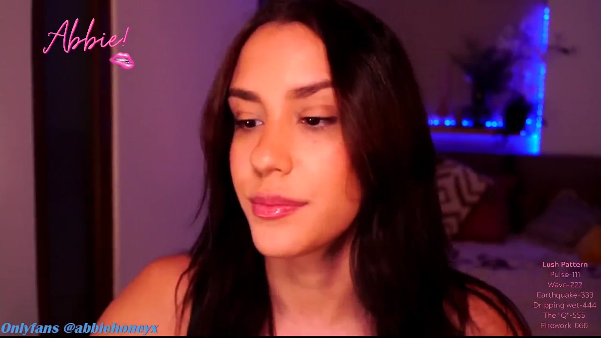 Gallery image thumbnail from Abiee_'s myfreecams stream on, 12/10/2024, 18:06 image 10 of 20