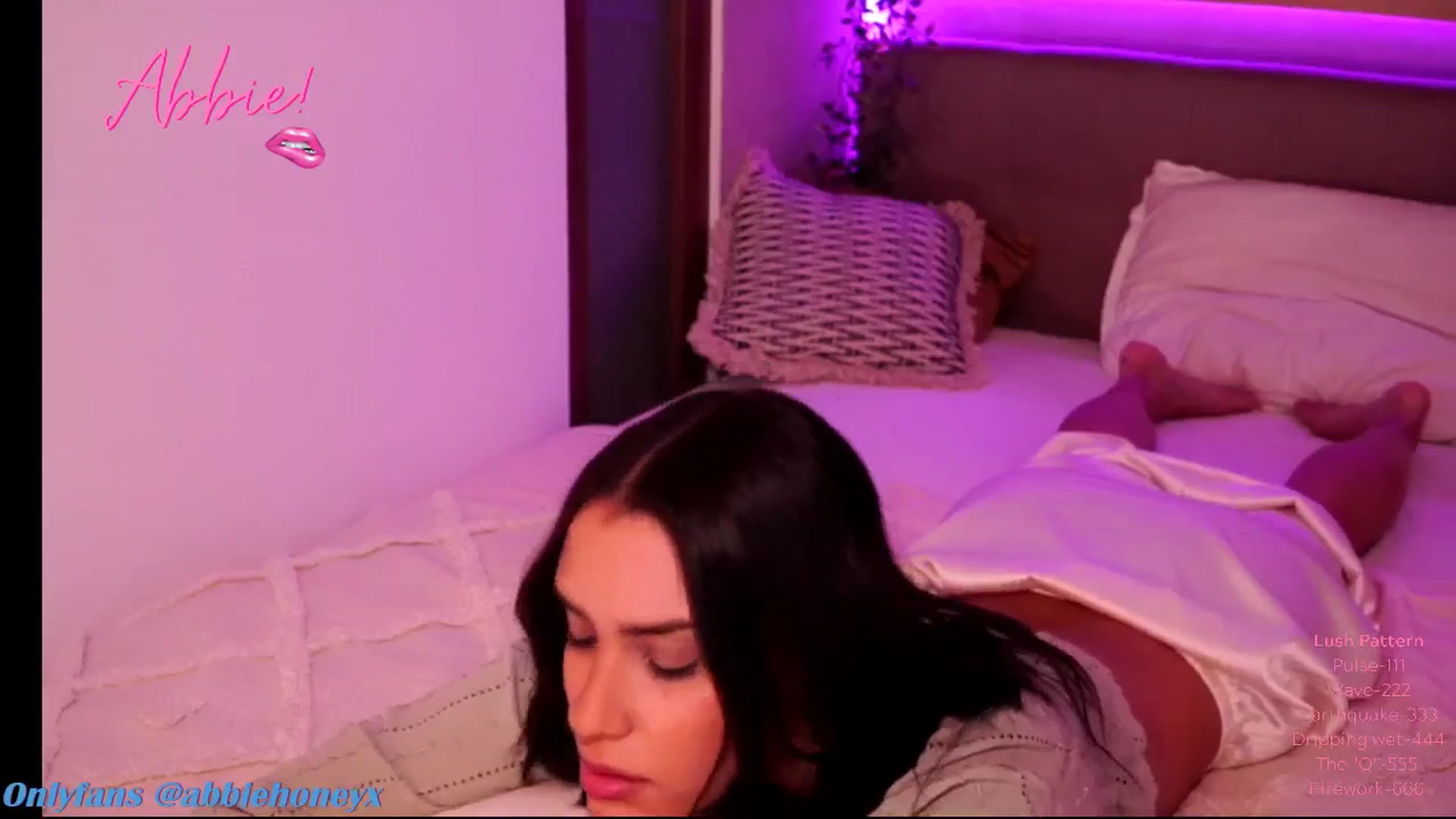 Gallery image thumbnail from Abiee_'s myfreecams stream on, 12/13/2024, 18:27 image 7 of 20