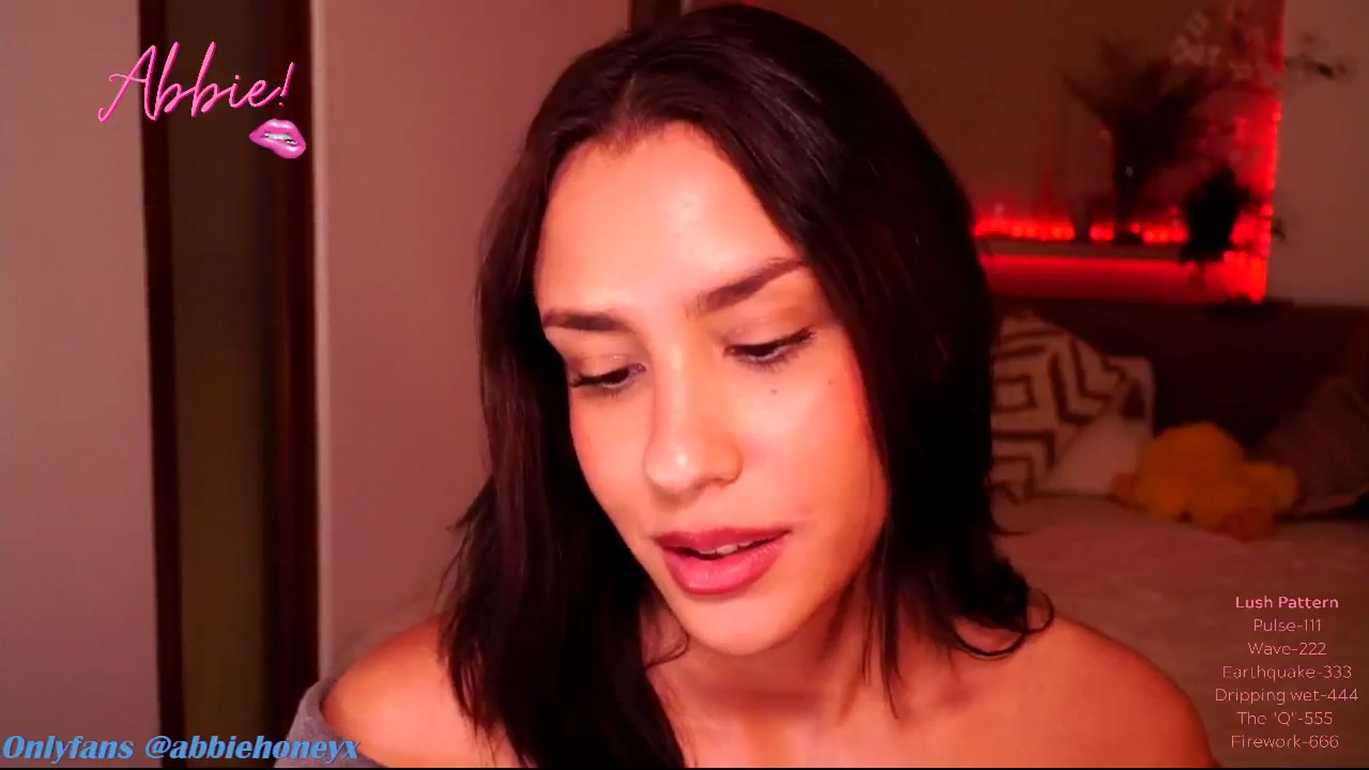Gallery image thumbnail from Abiee_'s myfreecams stream on, 12/19/2024, 18:08 image 6 of 20