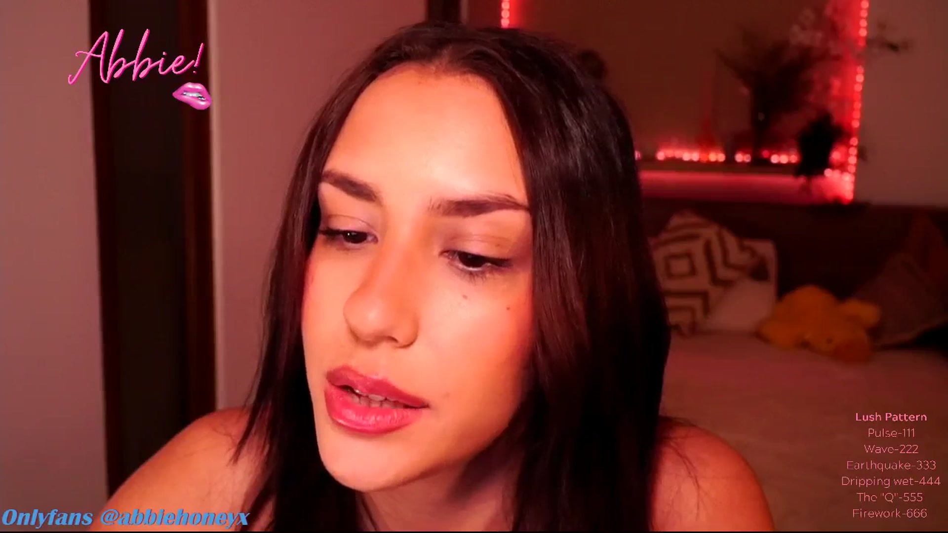 Gallery image thumbnail from Abiee_'s myfreecams stream on, 12/21/2024, 19:53 image 12 of 20