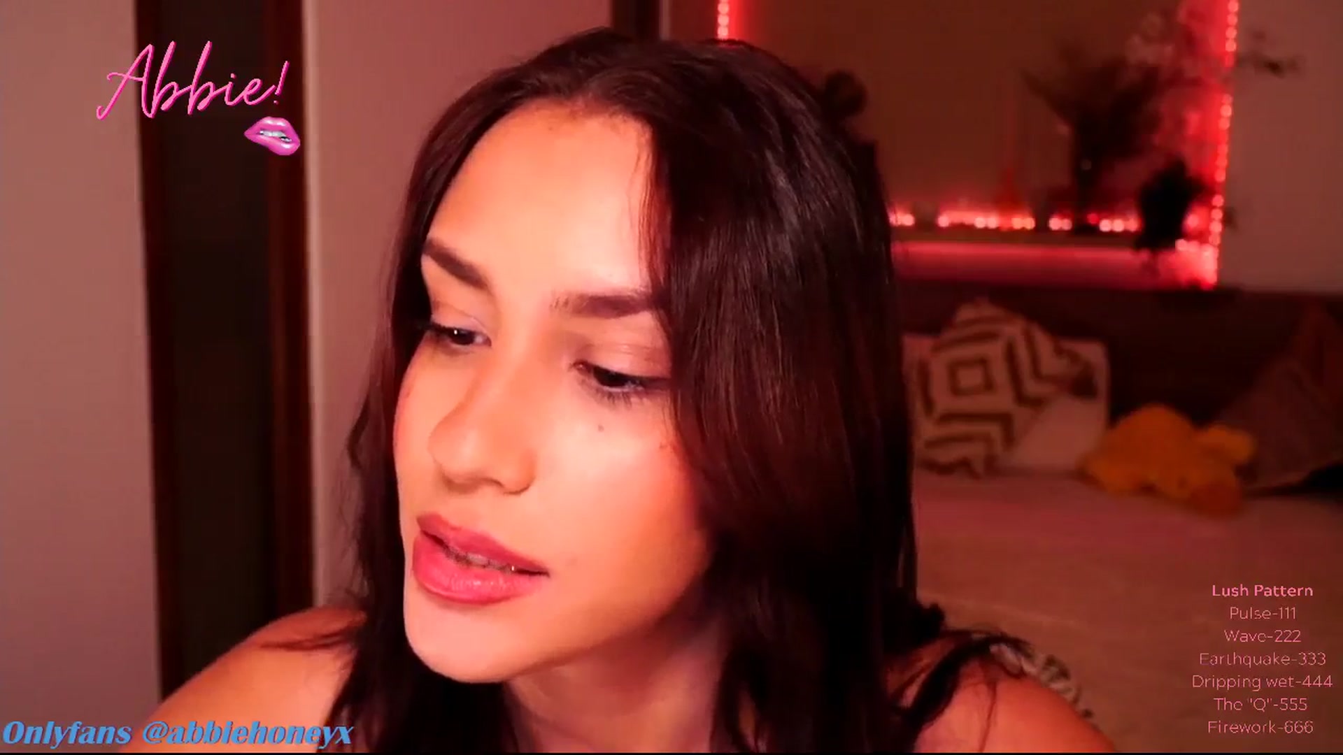 Gallery image thumbnail from Abiee_'s myfreecams stream on, 12/21/2024, 19:53 image 15 of 20