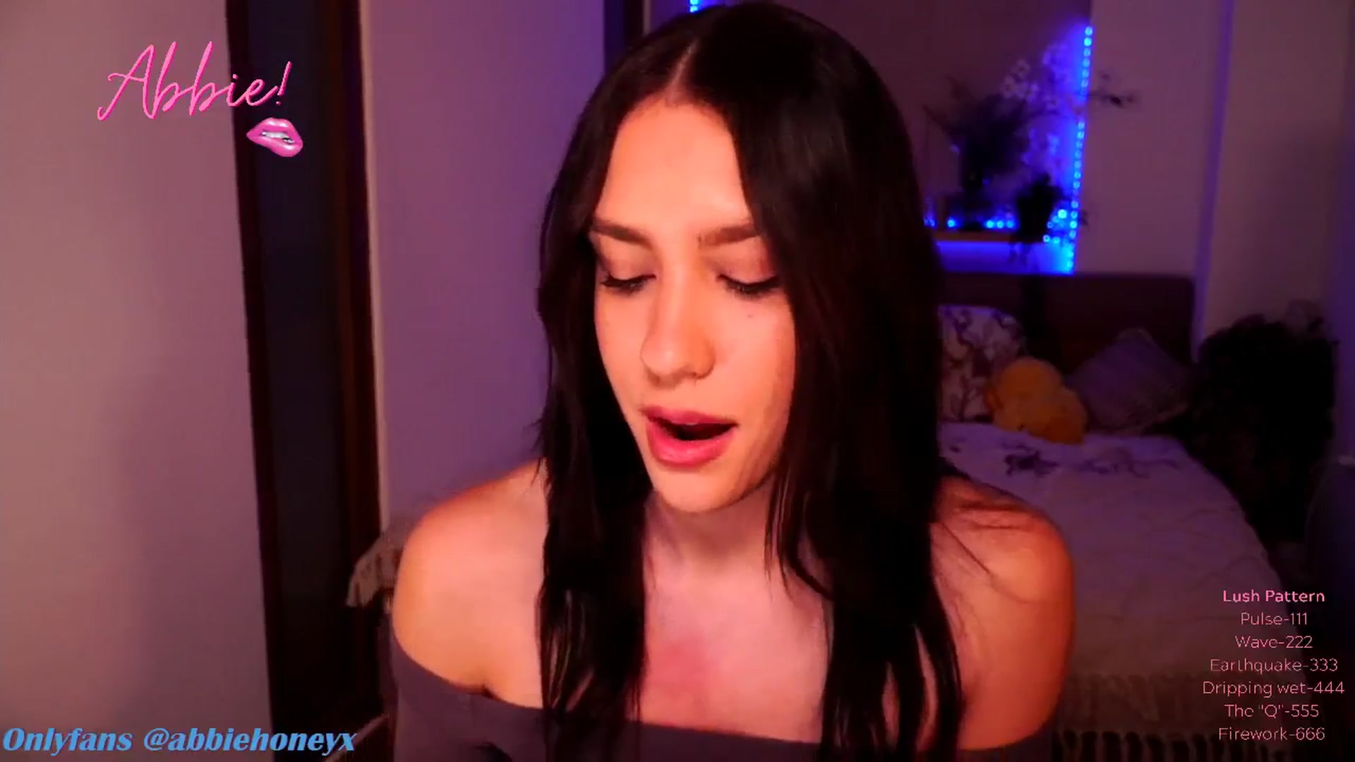 Gallery image thumbnail from Abiee_'s myfreecams stream on, 01/22/2025, 17:30 image 15 of 20