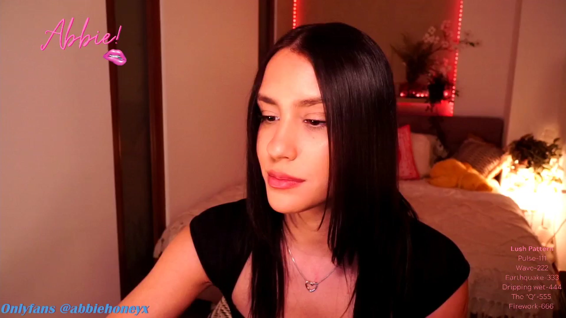 Gallery image thumbnail from Abiee_'s myfreecams stream on, 03/07/2025, 18:35 image 15 of 20