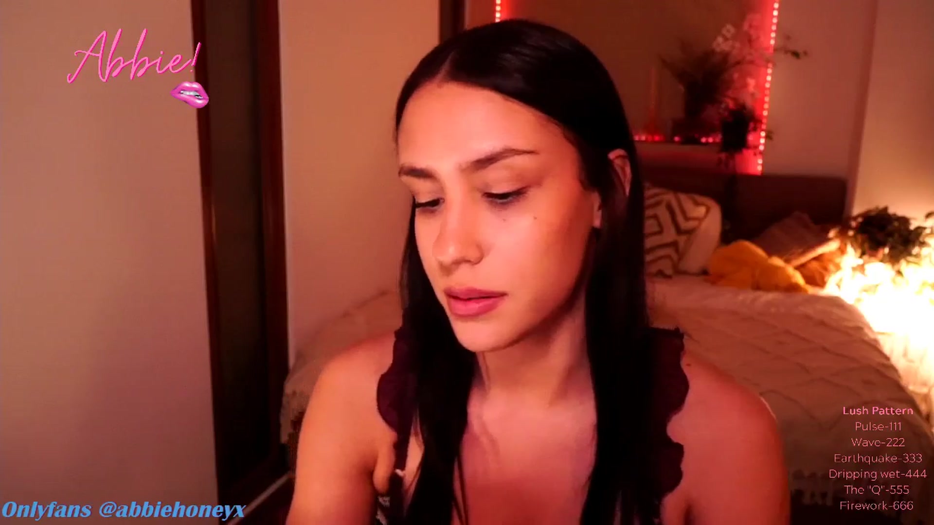 Gallery image thumbnail from Abiee_'s myfreecams stream on, 03/25/2025, 19:54 image 18 of 20