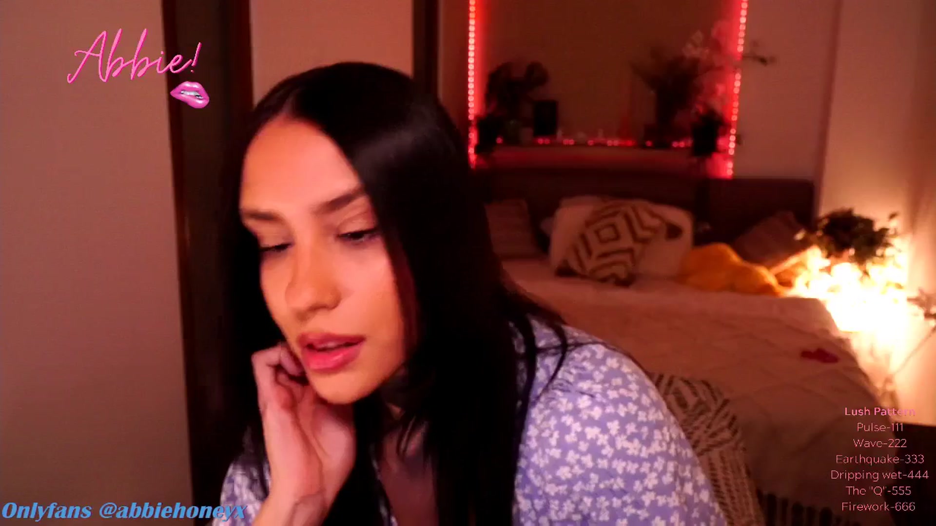 Gallery image thumbnail from Abiee_'s myfreecams stream on, 03/26/2025, 20:32 image 9 of 20