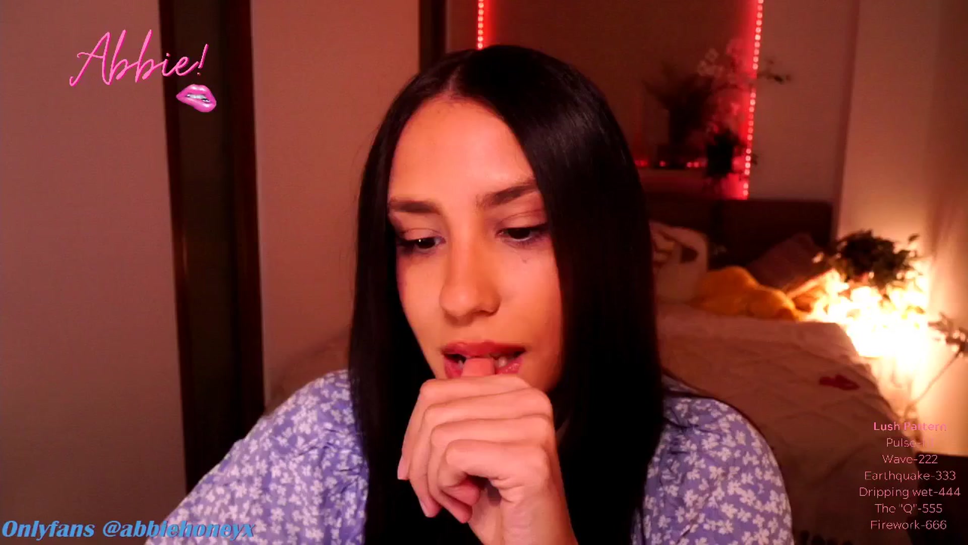 Gallery image thumbnail from Abiee_'s myfreecams stream on, 03/26/2025, 20:32 image 5 of 20