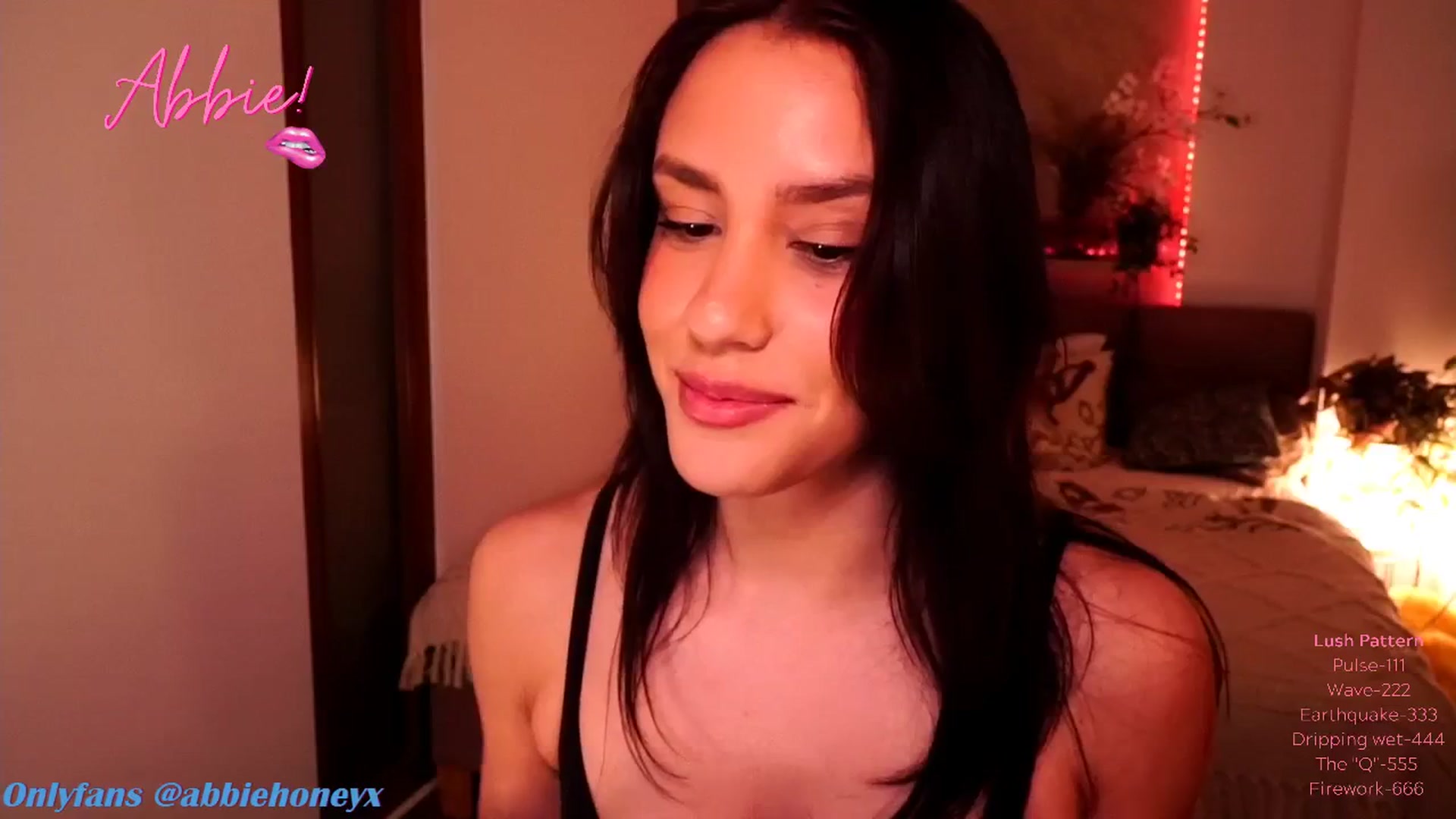 Gallery image thumbnail from Abiee_'s myfreecams stream on, 04/08/2025, 20:14 image 6 of 20