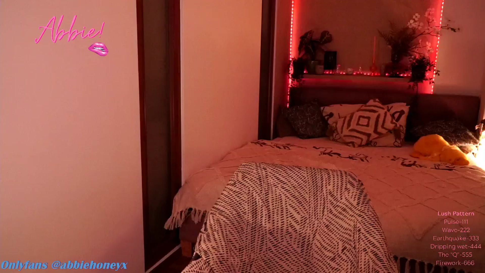 Gallery image thumbnail from Abiee_'s myfreecams stream on, 04/10/2025, 19:10 image 13 of 20