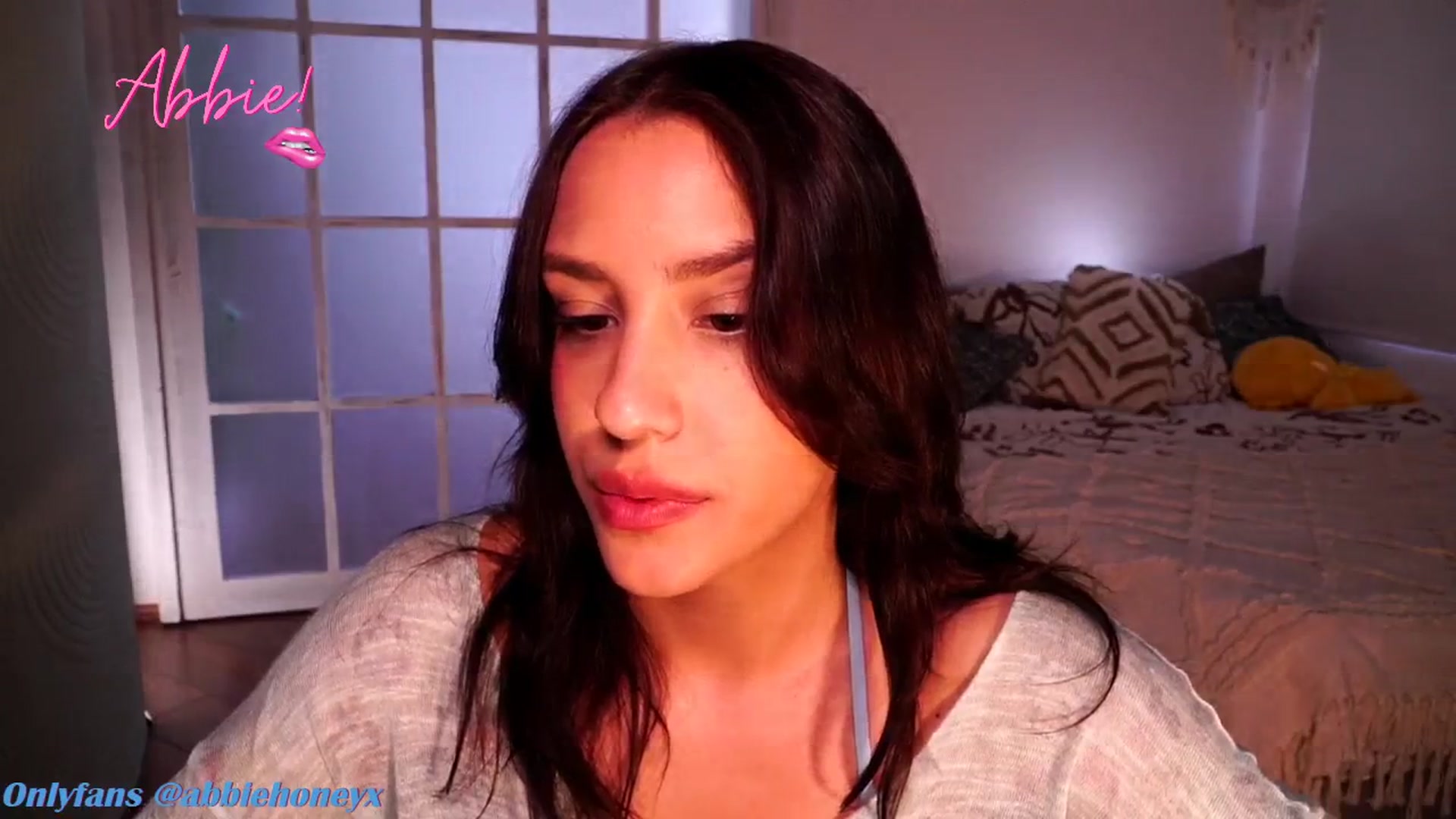 Gallery image thumbnail from Abiee_'s myfreecams stream on, 04/22/2025, 14:02 image 9 of 20