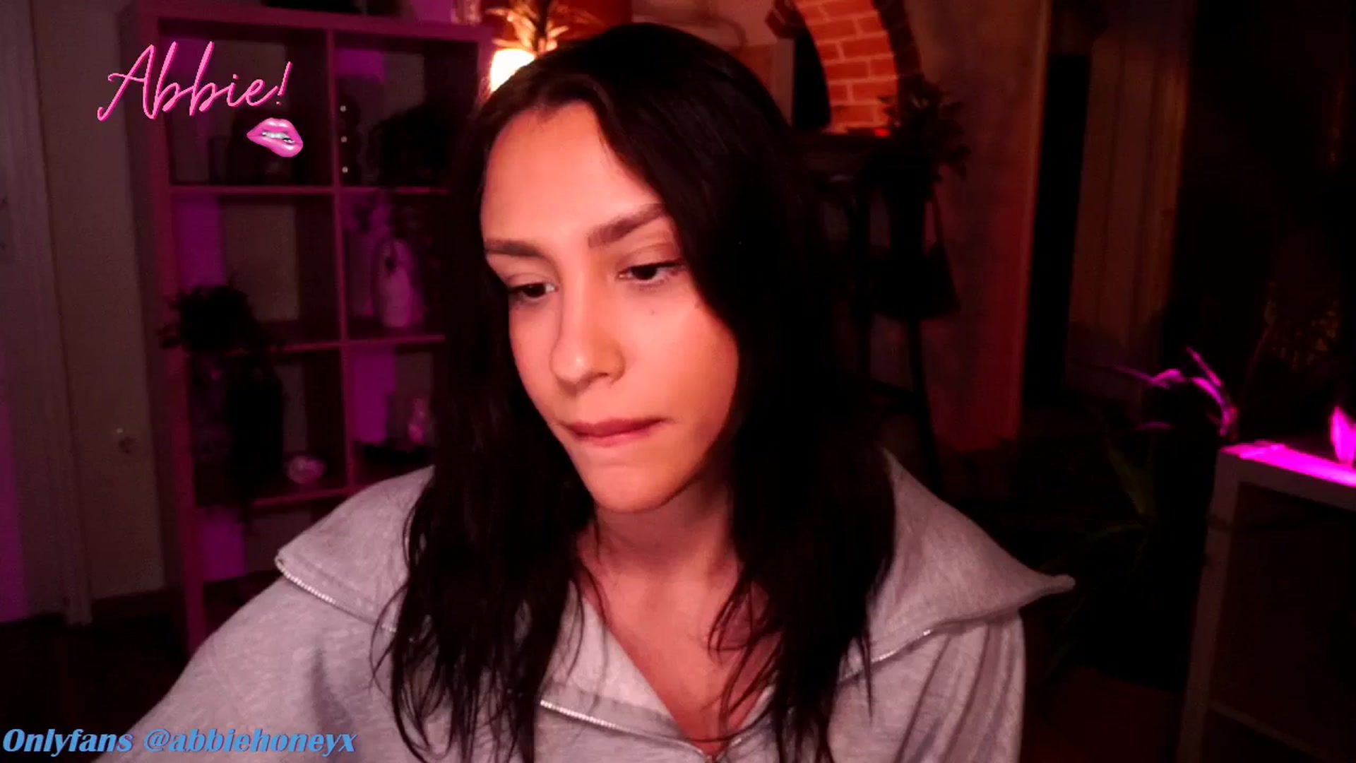 Gallery image thumbnail from Abiee_'s myfreecams stream on, 05/14/2025, 16:59 image 17 of 20