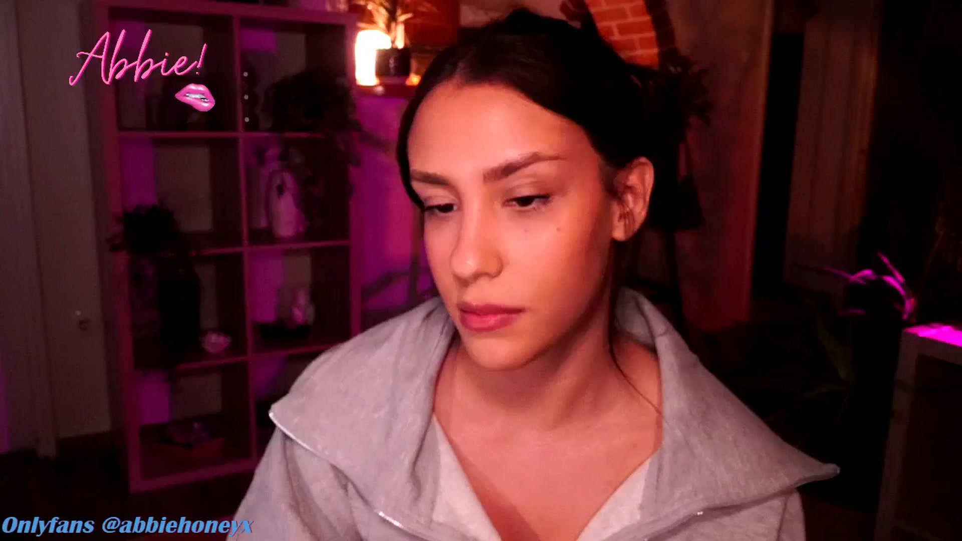 Gallery image thumbnail from Abiee_'s myfreecams stream on, 05/14/2025, 16:59 image 2 of 20
