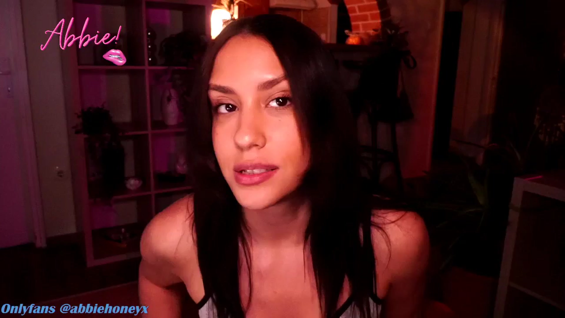 Gallery image thumbnail from Abiee_'s myfreecams stream on, 05/15/2025, 16:38 image 20 of 20