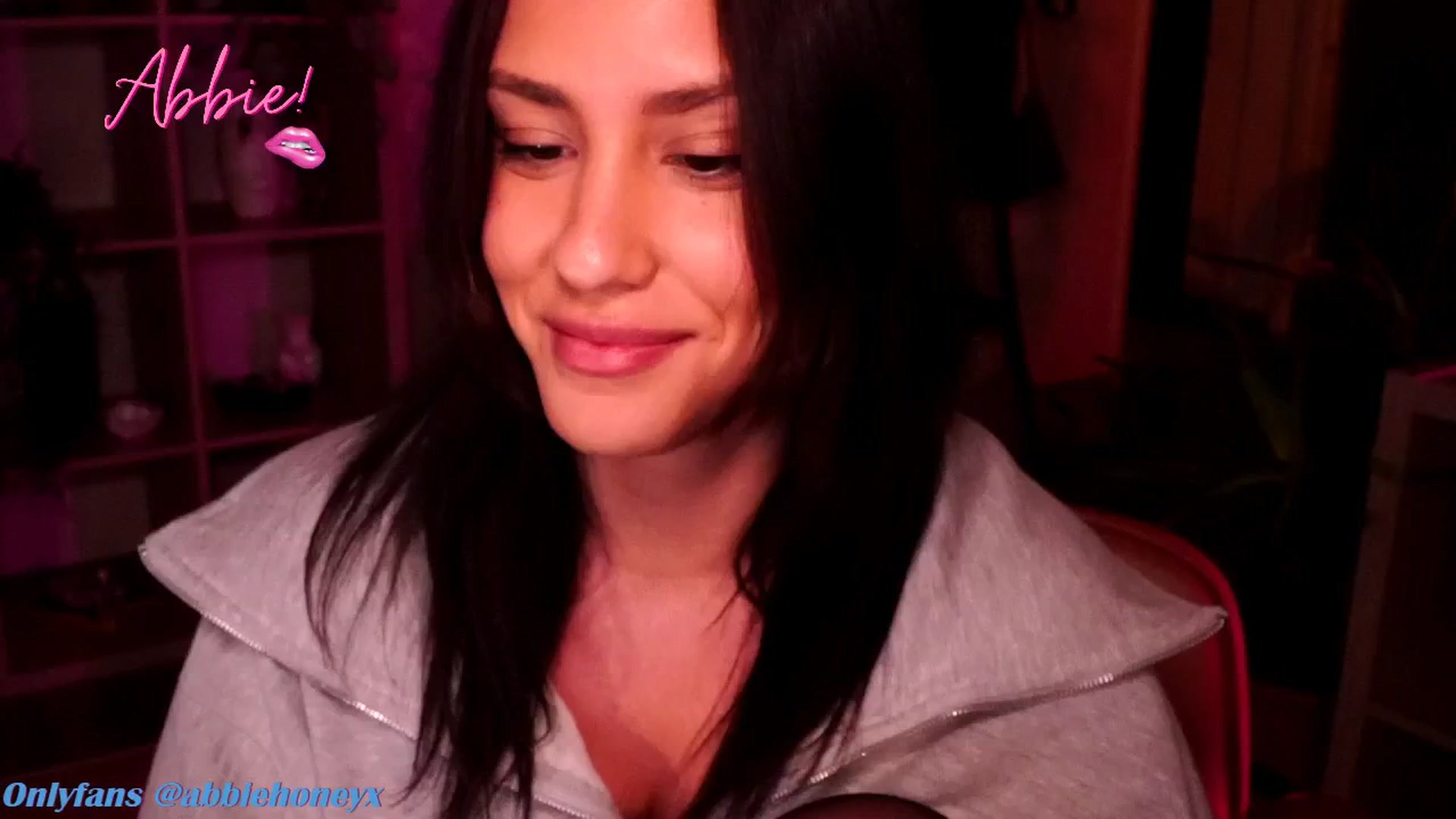 Gallery image thumbnail from Abiee_'s myfreecams stream on, 05/15/2025, 17:34 image 8 of 20