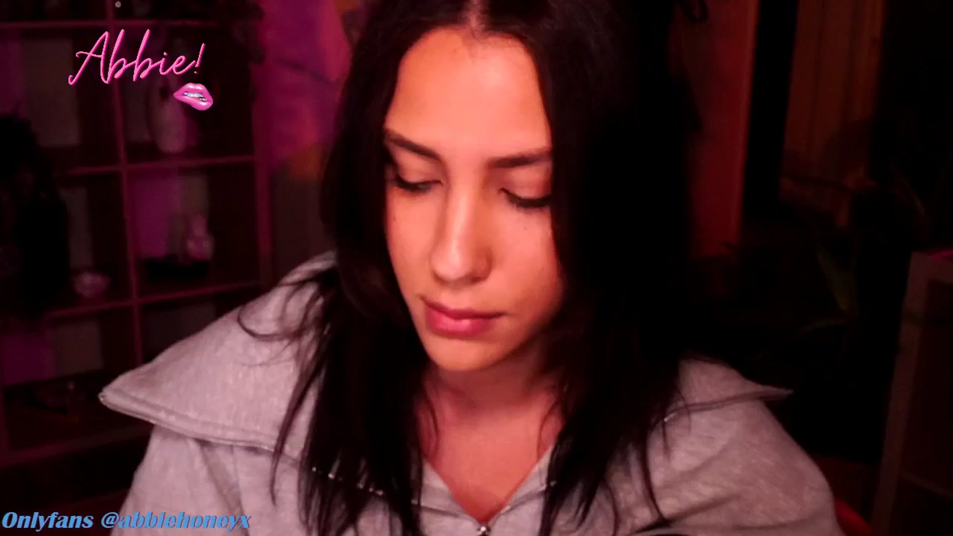 Gallery image thumbnail from Abiee_'s myfreecams stream on, 05/15/2025, 17:34 image 16 of 20