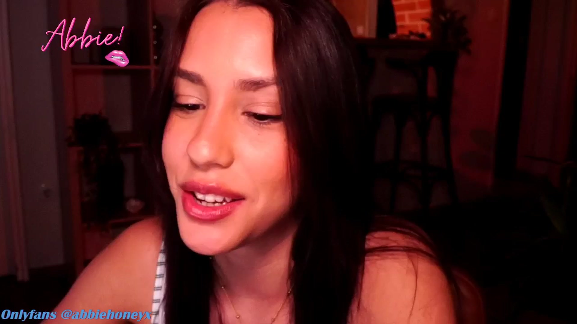 Gallery image thumbnail from Abiee_'s myfreecams stream on, 05/25/2025, 18:10 image 3 of 20