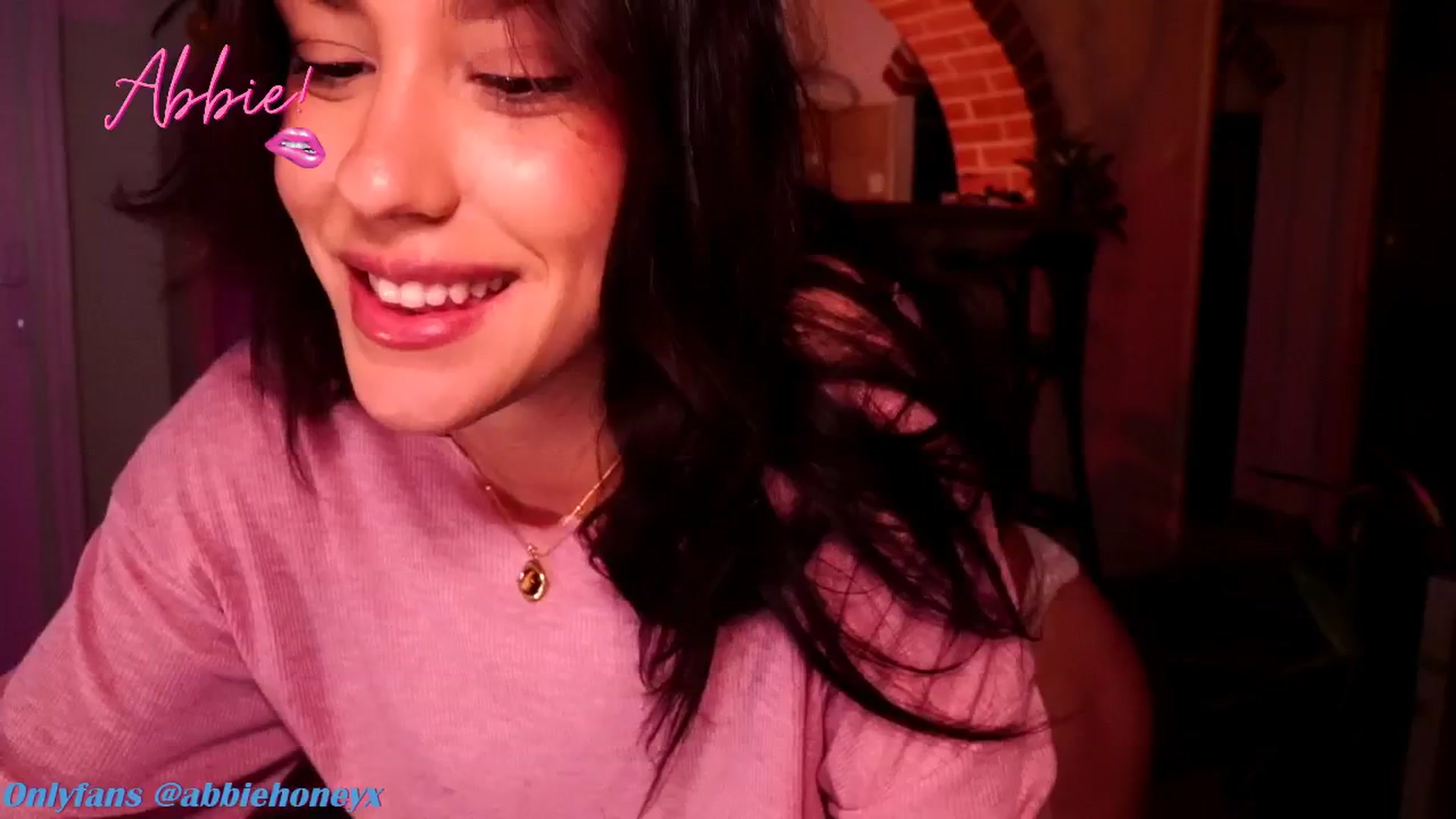 Gallery image thumbnail from Abiee_'s myfreecams stream on, 05/26/2025, 15:30 image 12 of 20