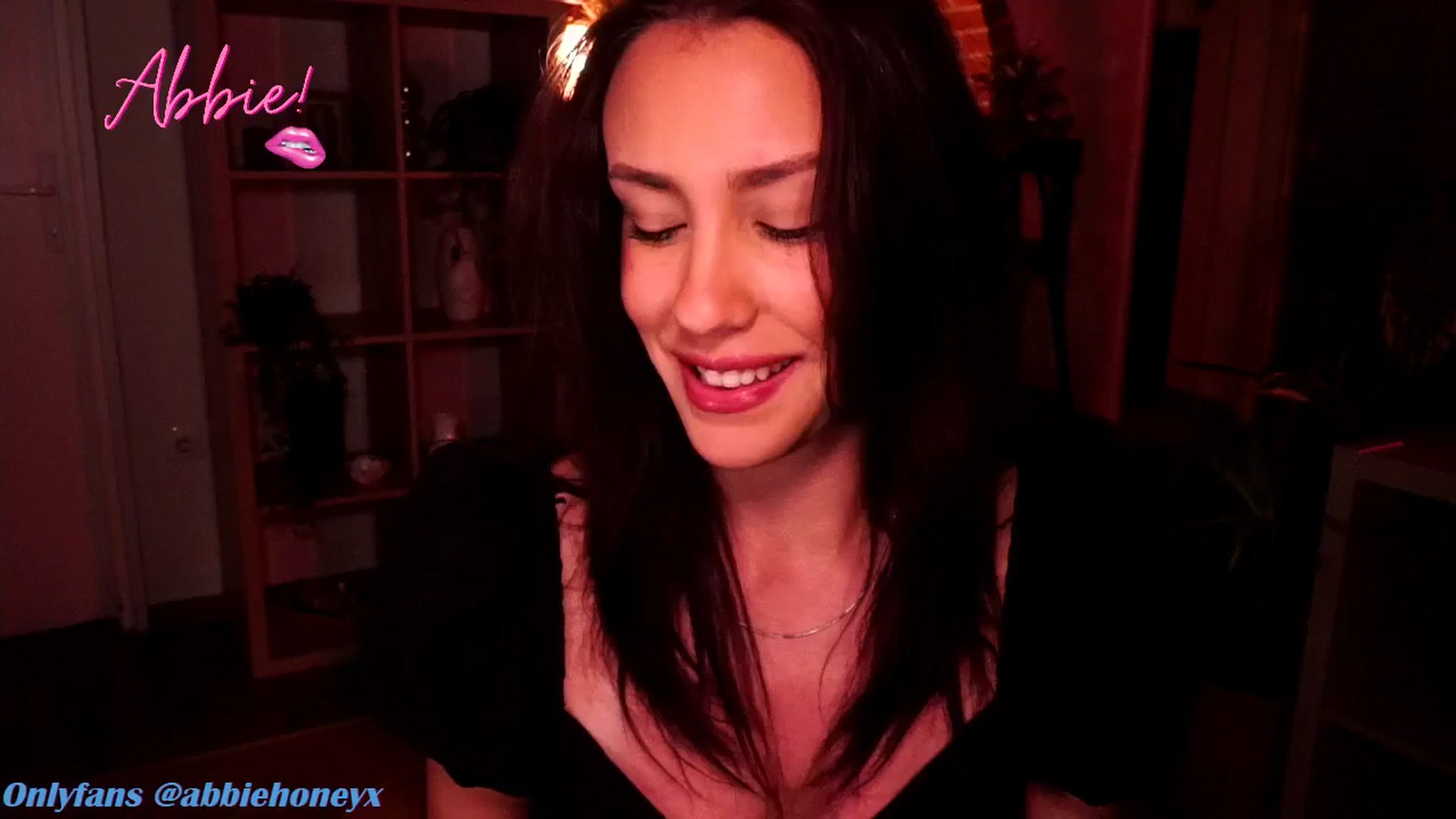Gallery image thumbnail from Abiee_'s myfreecams stream on, 06/10/2025, 17:43 image 5 of 20