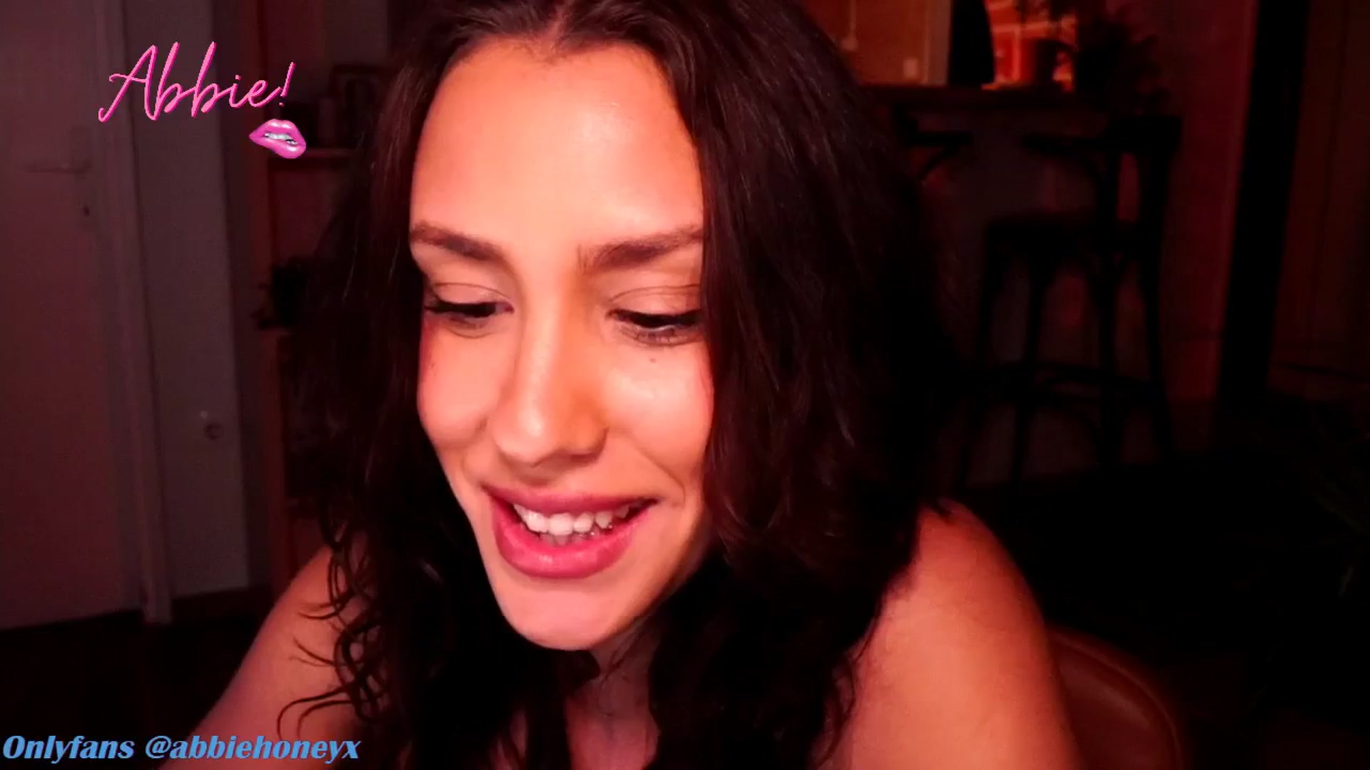 Gallery image thumbnail from Abiee_'s myfreecams stream on, 06/20/2025, 18:00 image 13 of 20