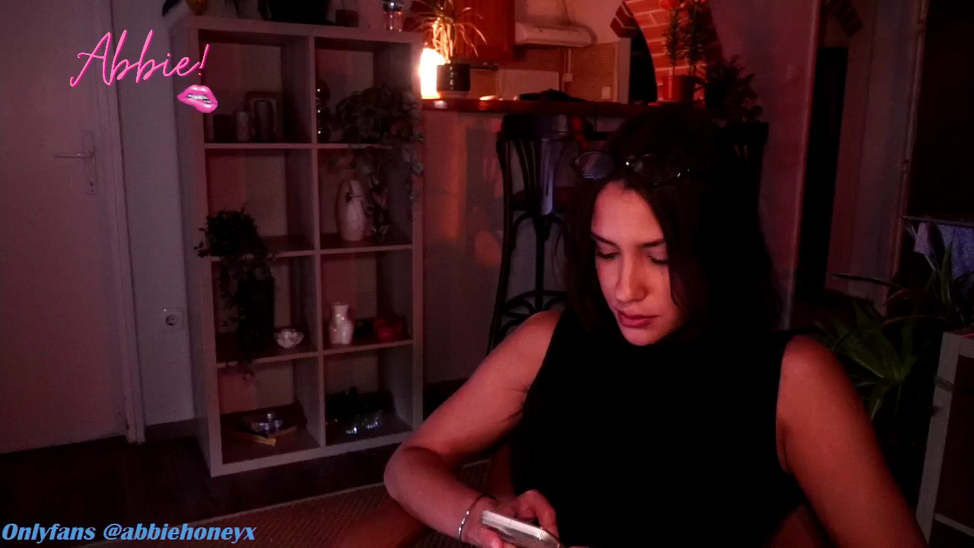 Gallery image thumbnail from Abiee_'s myfreecams stream on, 06/23/2025, 16:10 image 7 of 20