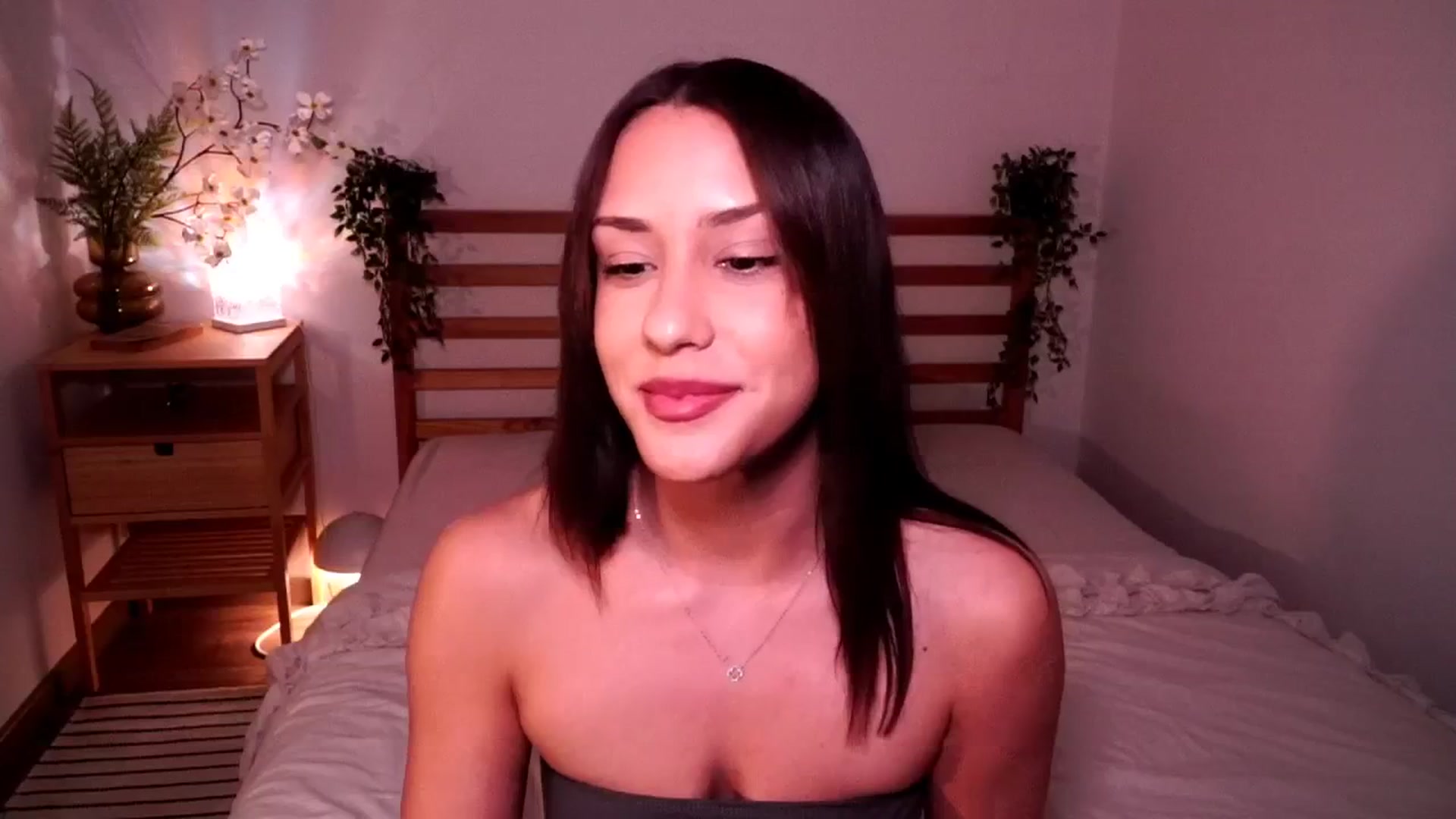 Gallery image thumbnail from Abiee_'s myfreecams stream on, 03/23/2026, 16:31 image 6 of 20