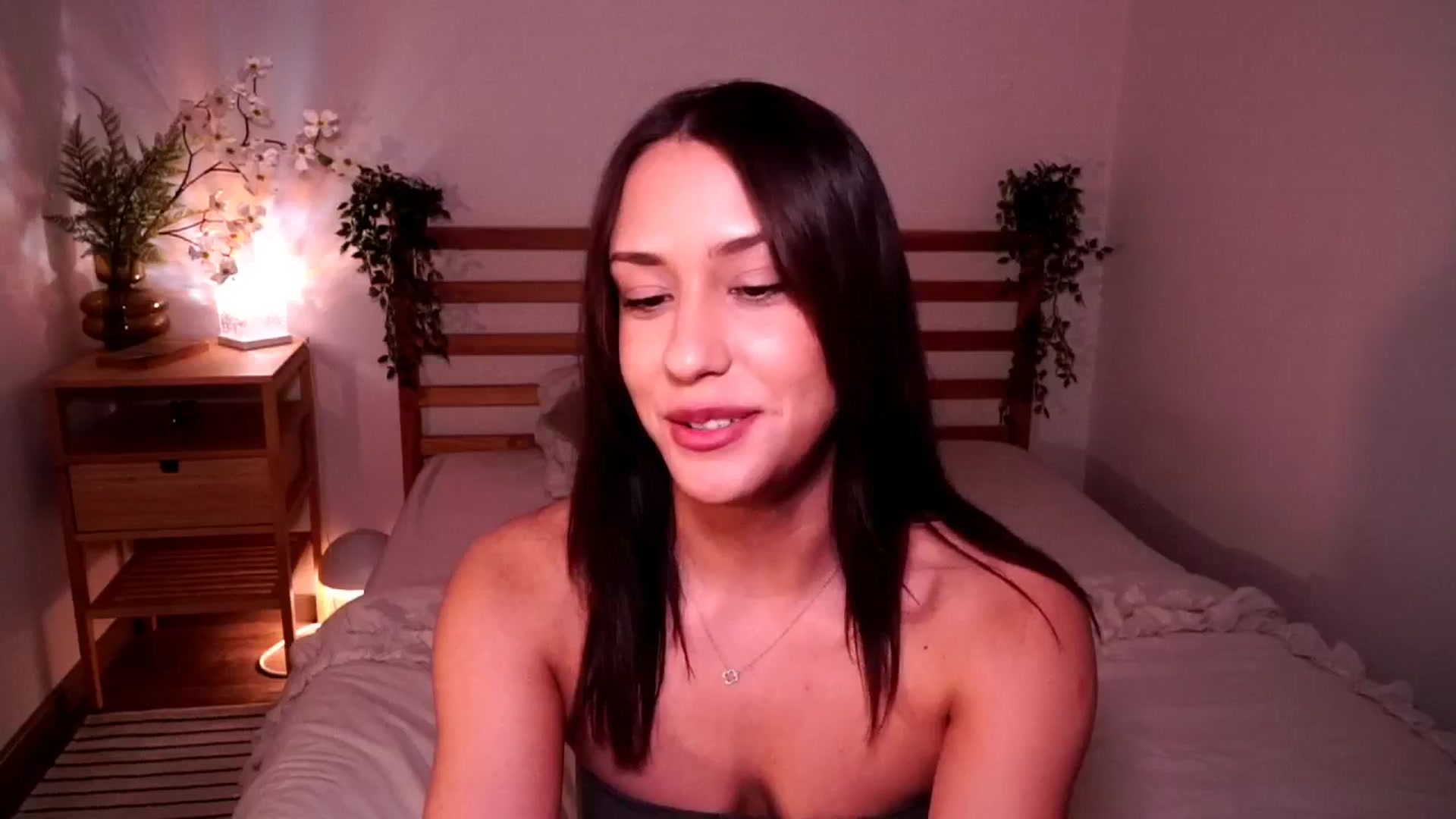 Gallery image thumbnail from Abiee_'s myfreecams stream on, 03/23/2026, 17:17 image 7 of 20