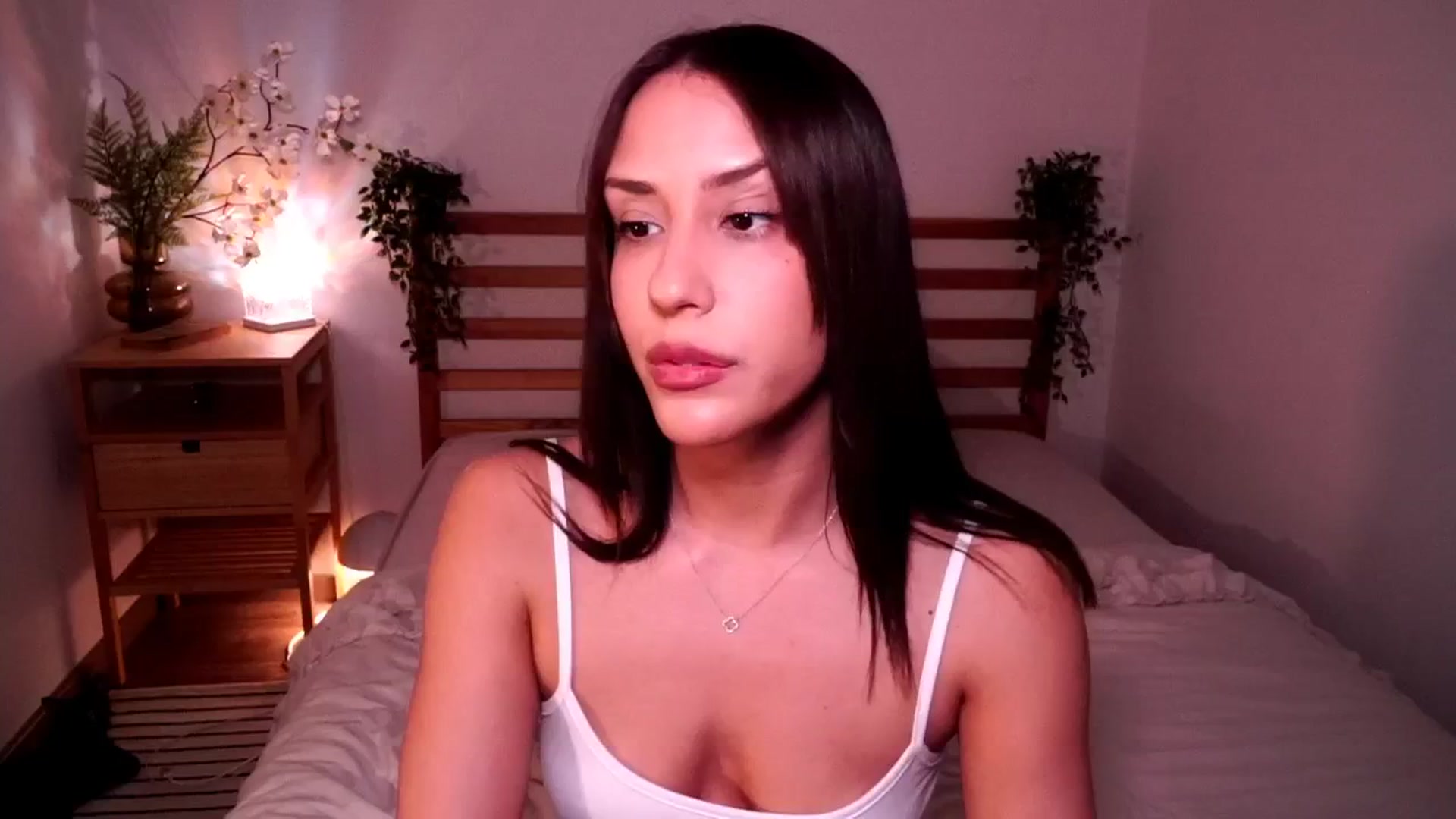 Gallery image thumbnail from Abiee_'s myfreecams stream on, 03/25/2026, 16:52 image 1 of 20