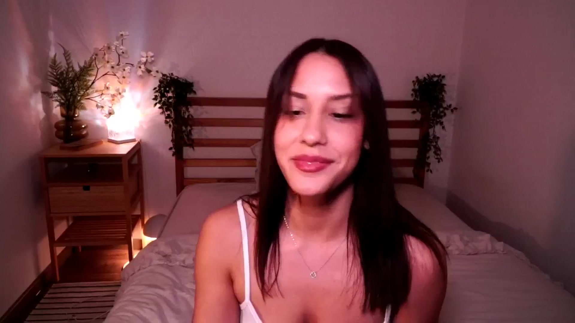 Gallery image thumbnail from Abiee_'s myfreecams stream on, 03/25/2026, 16:52 image 12 of 20
