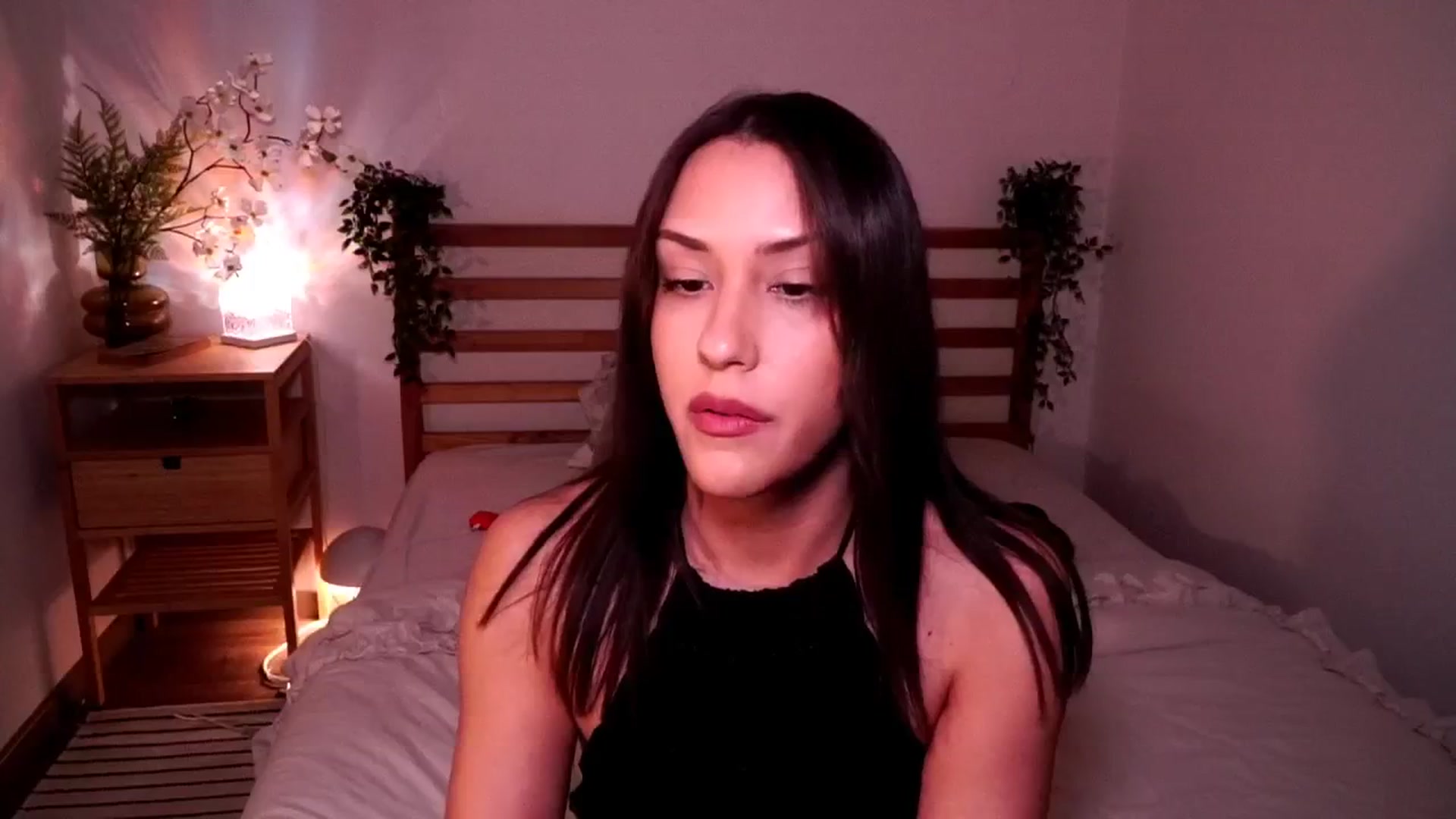 Gallery image thumbnail from Abiee_'s myfreecams stream on, 03/27/2026, 19:35 image 19 of 20
