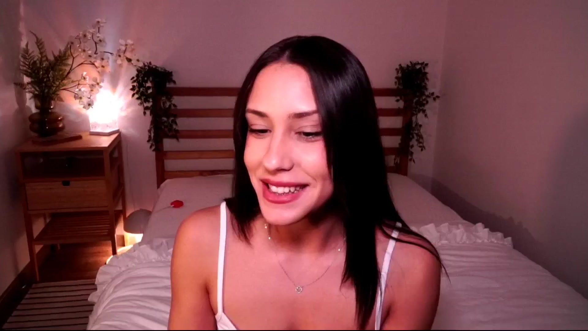 Gallery image thumbnail from Abiee_'s myfreecams stream on, 04/04/2026, 17:49 image 4 of 20