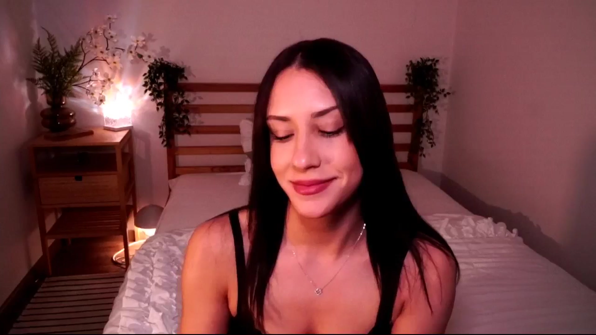 Gallery image thumbnail from Abiee_'s myfreecams stream on, 04/13/2026, 14:23 image 8 of 20
