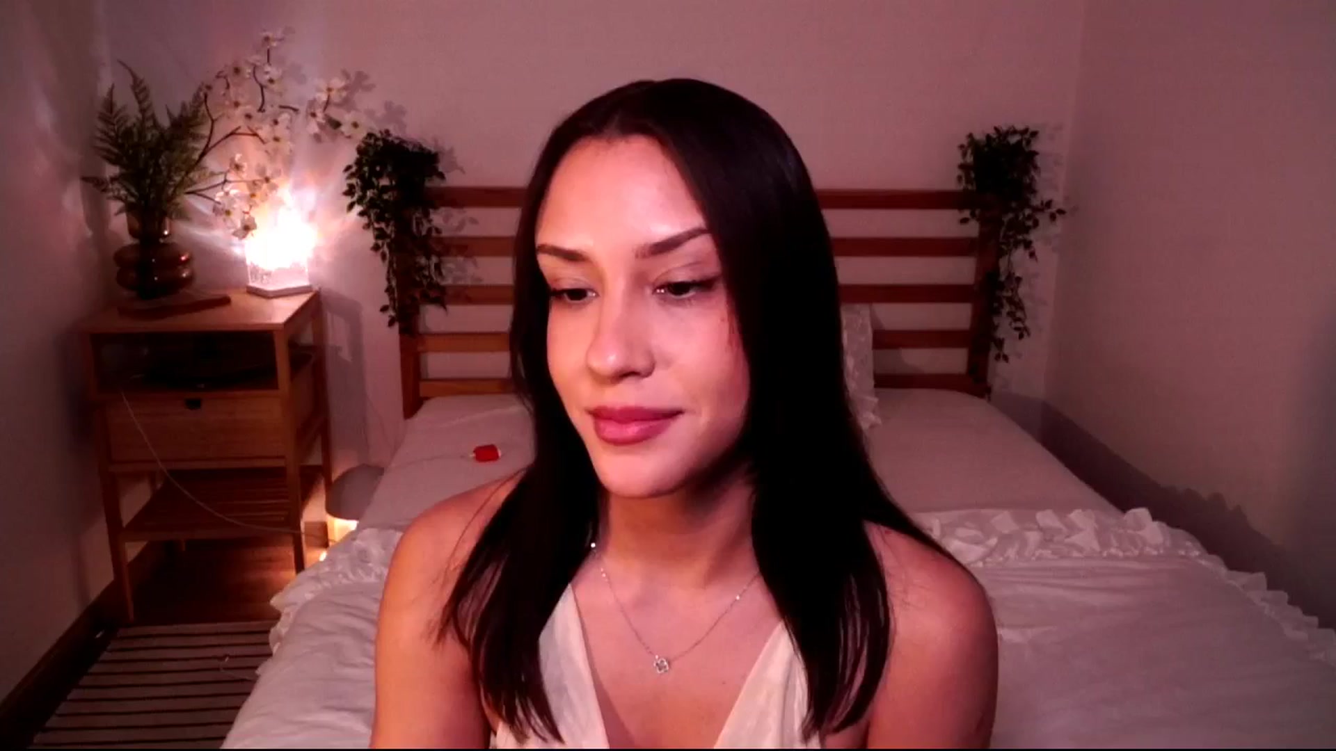 Gallery image thumbnail from Abiee_'s myfreecams stream on, 04/20/2026, 14:29 image 4 of 20