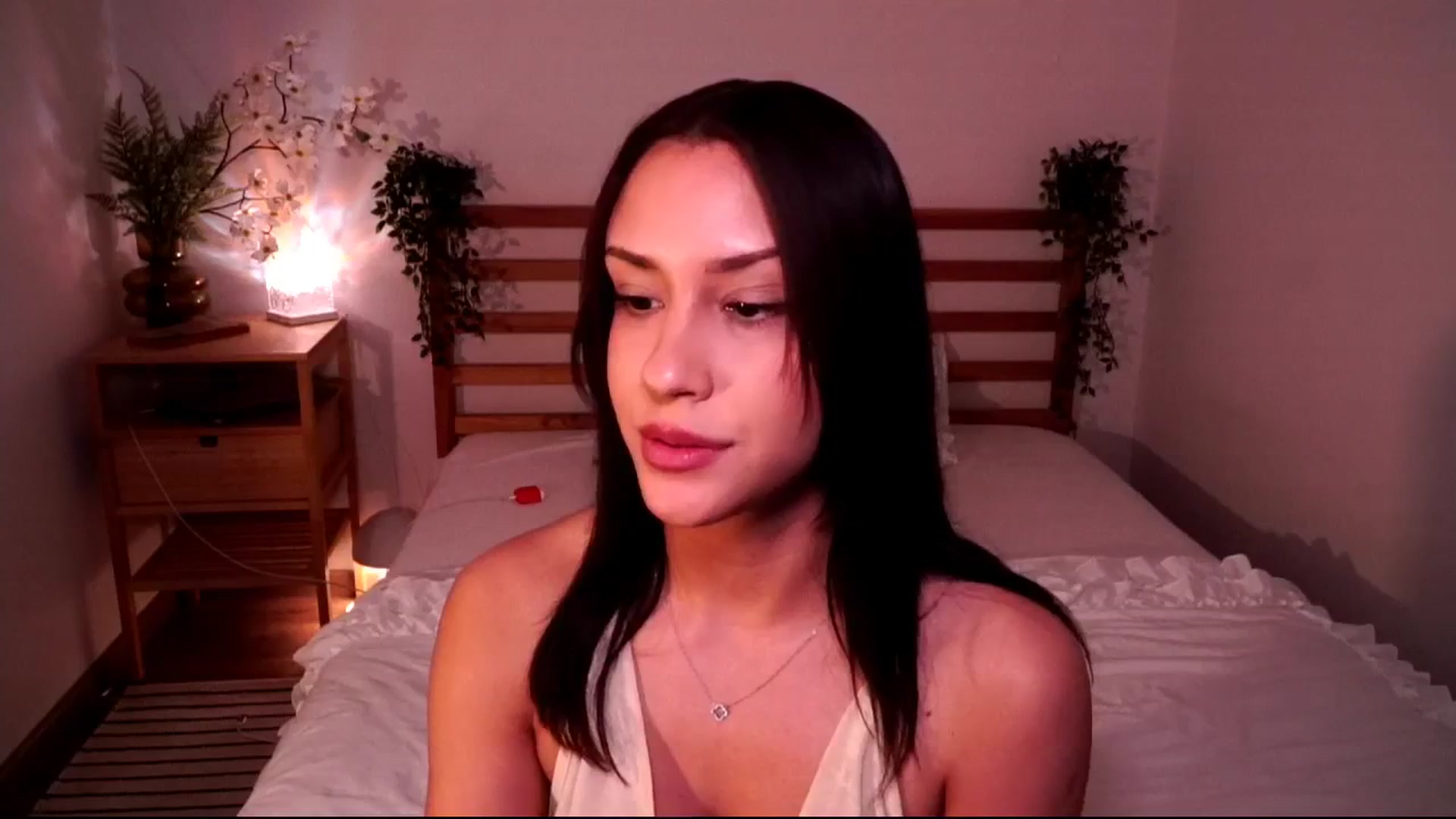 Gallery image thumbnail from Abiee_'s myfreecams stream on, 04/20/2026, 14:29 image 16 of 20