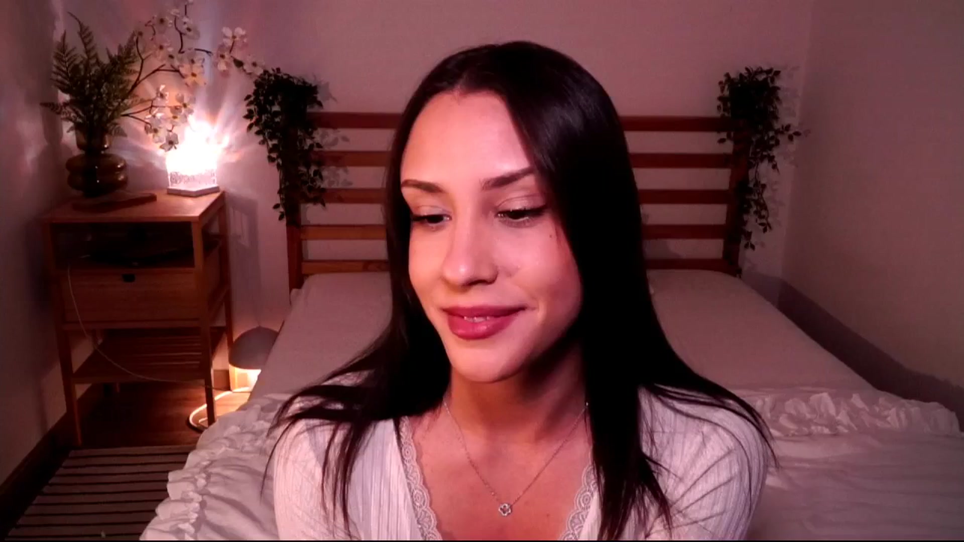 Gallery image thumbnail from Abiee_'s myfreecams stream on, 04/30/2026, 16:26 image 7 of 20