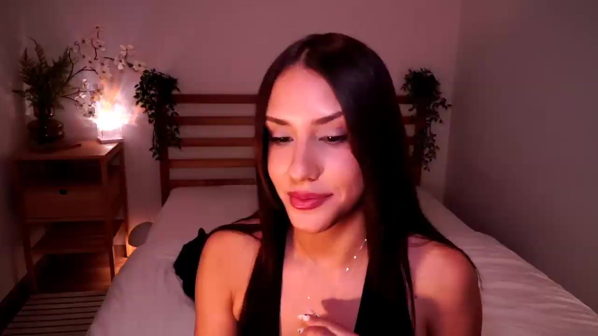Gallery image thumbnail from Abiee_'s myfreecams stream on, 06/21/2026, 15:00 image 7 of 20