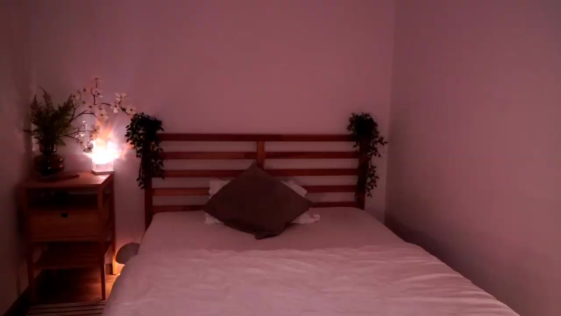 Gallery image thumbnail from Abiee_'s myfreecams stream on, 06/21/2026, 16:40 image 12 of 20