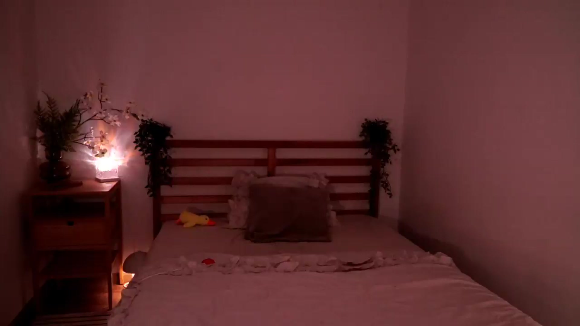 Gallery image thumbnail from Abiee_'s myfreecams stream on, 07/09/2026, 15:04 image 8 of 20