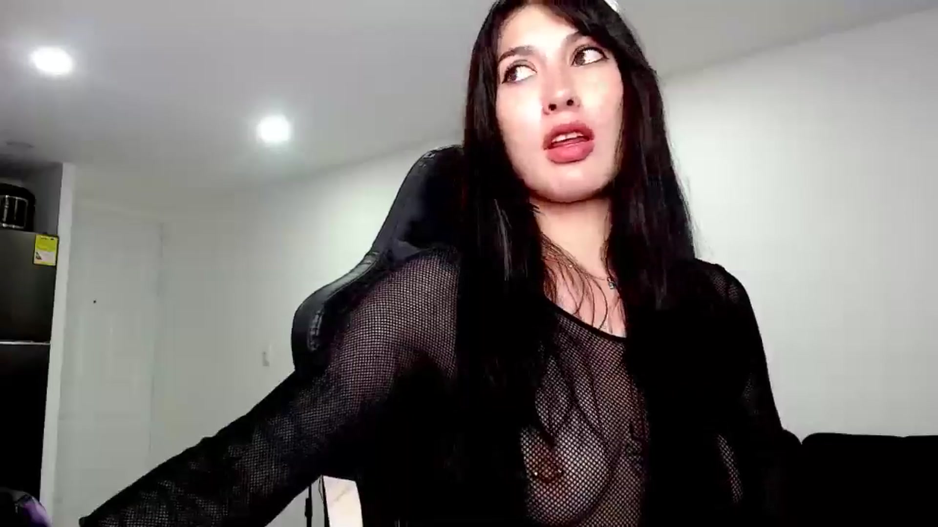 Gallery image thumbnail from Abigaill29's myfreecams stream on, 09/25/2025, 21:07 image 3 of 20