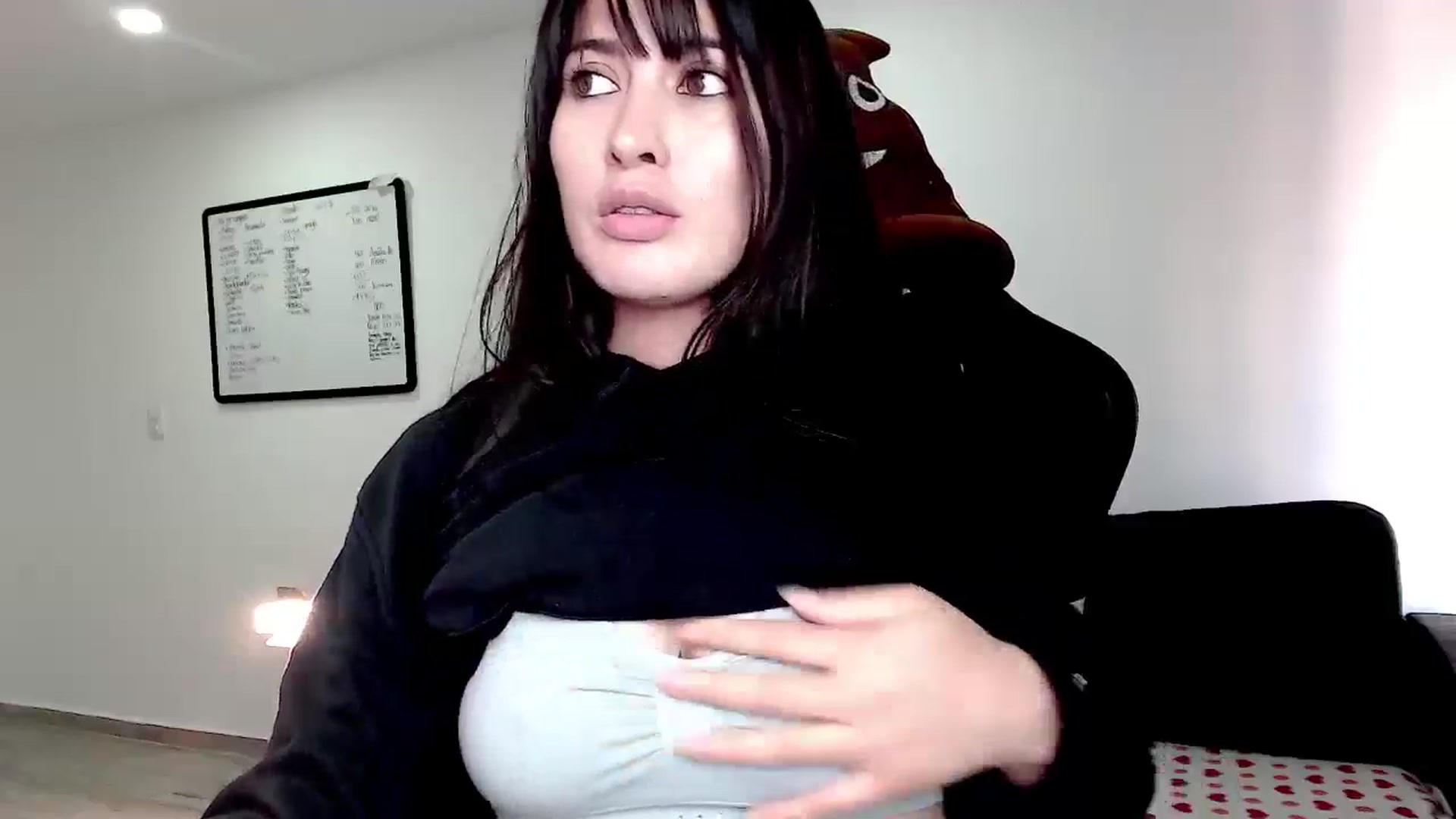 Gallery image thumbnail from Abigaill29's myfreecams stream on, 10/24/2025, 22:19 image 4 of 20