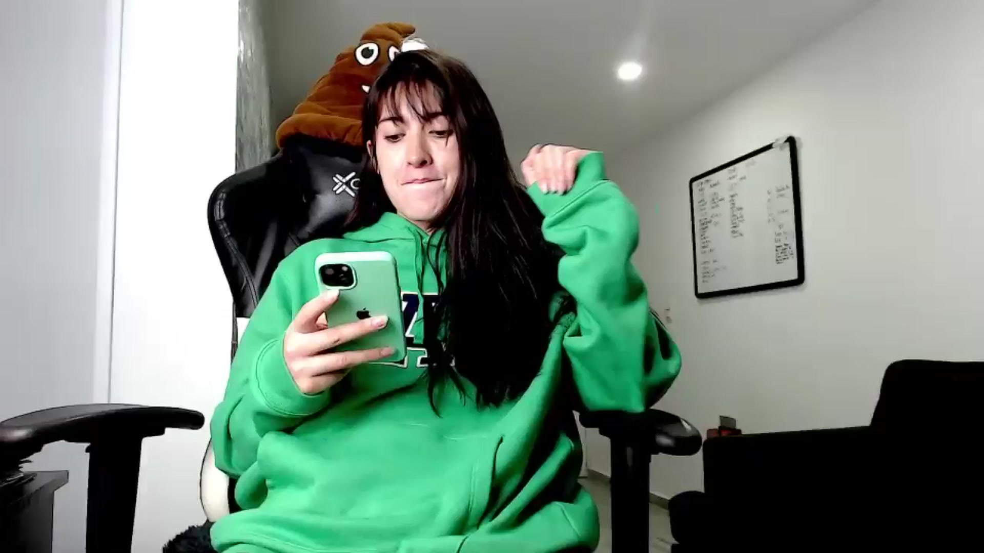 Gallery image thumbnail from Abigaill29's myfreecams stream on, 10/26/2025, 24:12 image 1 of 20
