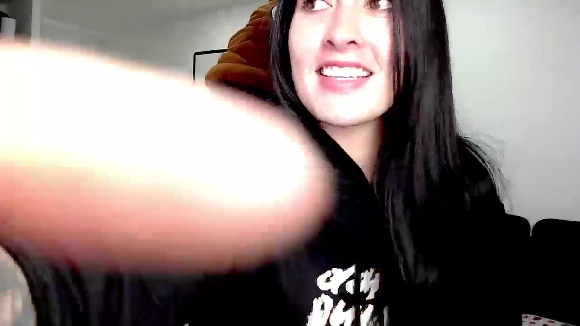 Gallery image thumbnail from Abigaill29's myfreecams stream on, 10/28/2025, 21:18 image 14 of 20