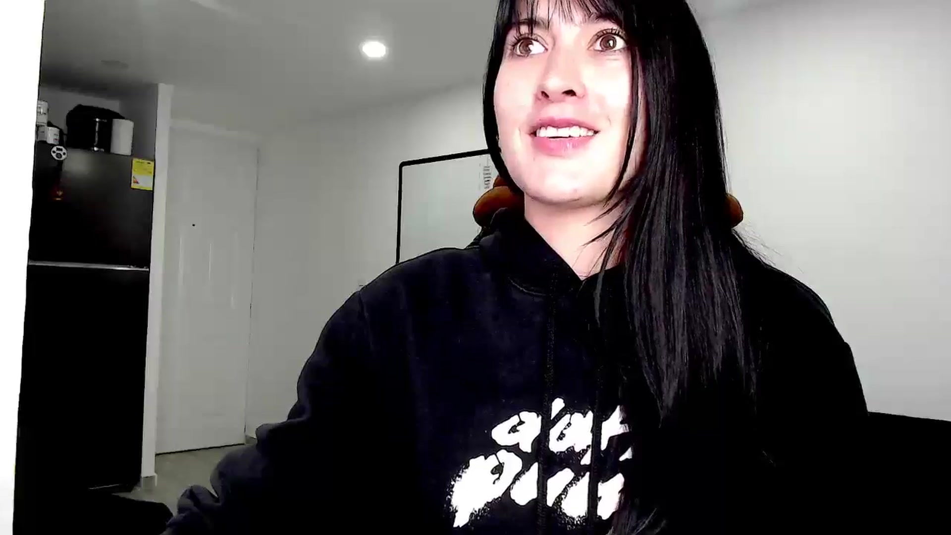 Gallery image thumbnail from Abigaill29's myfreecams stream on, 10/28/2025, 21:18 image 7 of 20