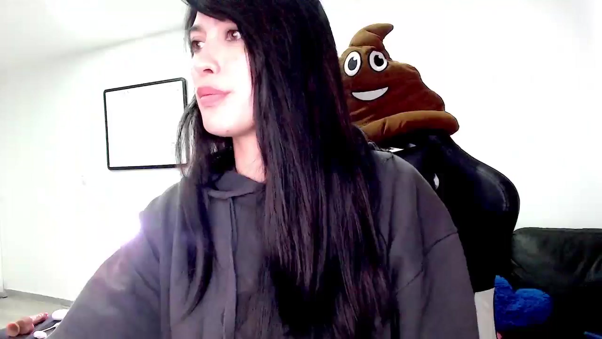 Gallery image thumbnail from Abigaill29's myfreecams stream on, 12/12/2025, 21:59 image 18 of 20